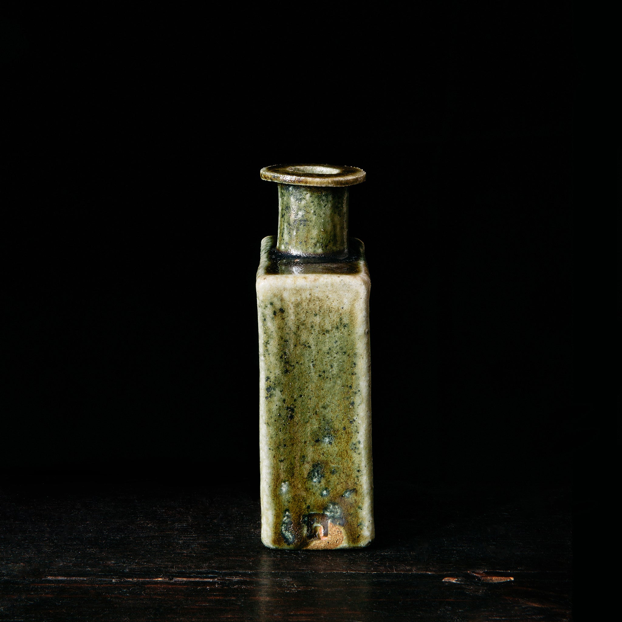 Bottle No.122/23