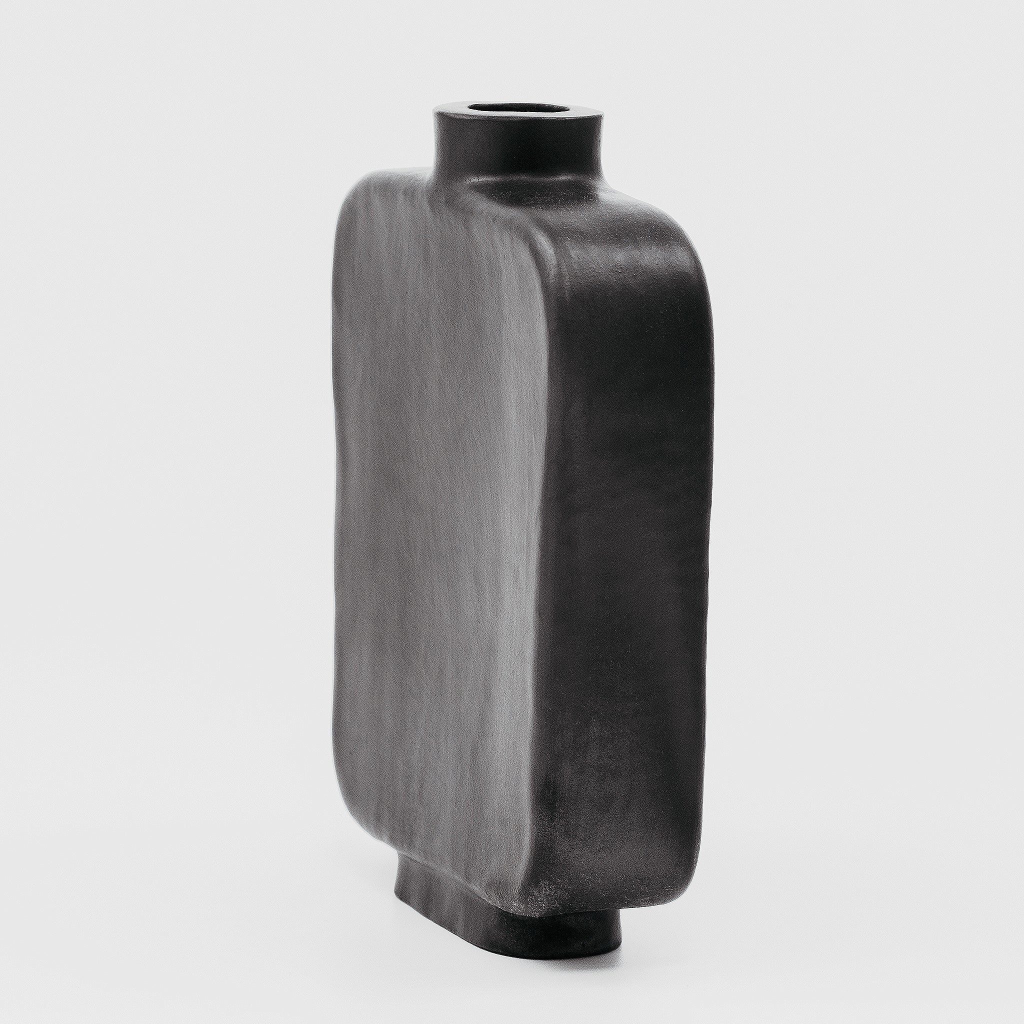 Black Bottle No.184/24 - huba.studio