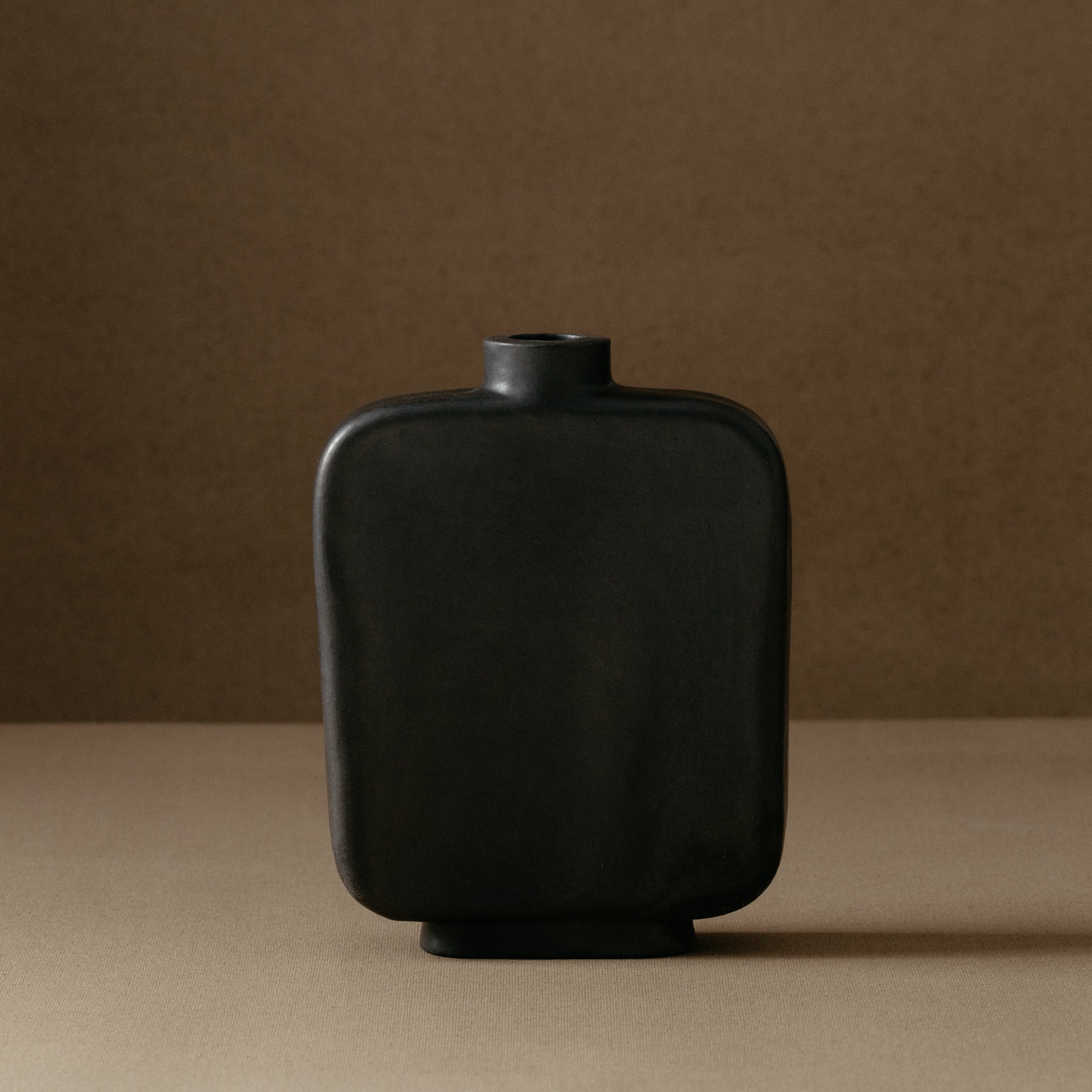 Black Bottle No.184/24 - huba.studio
