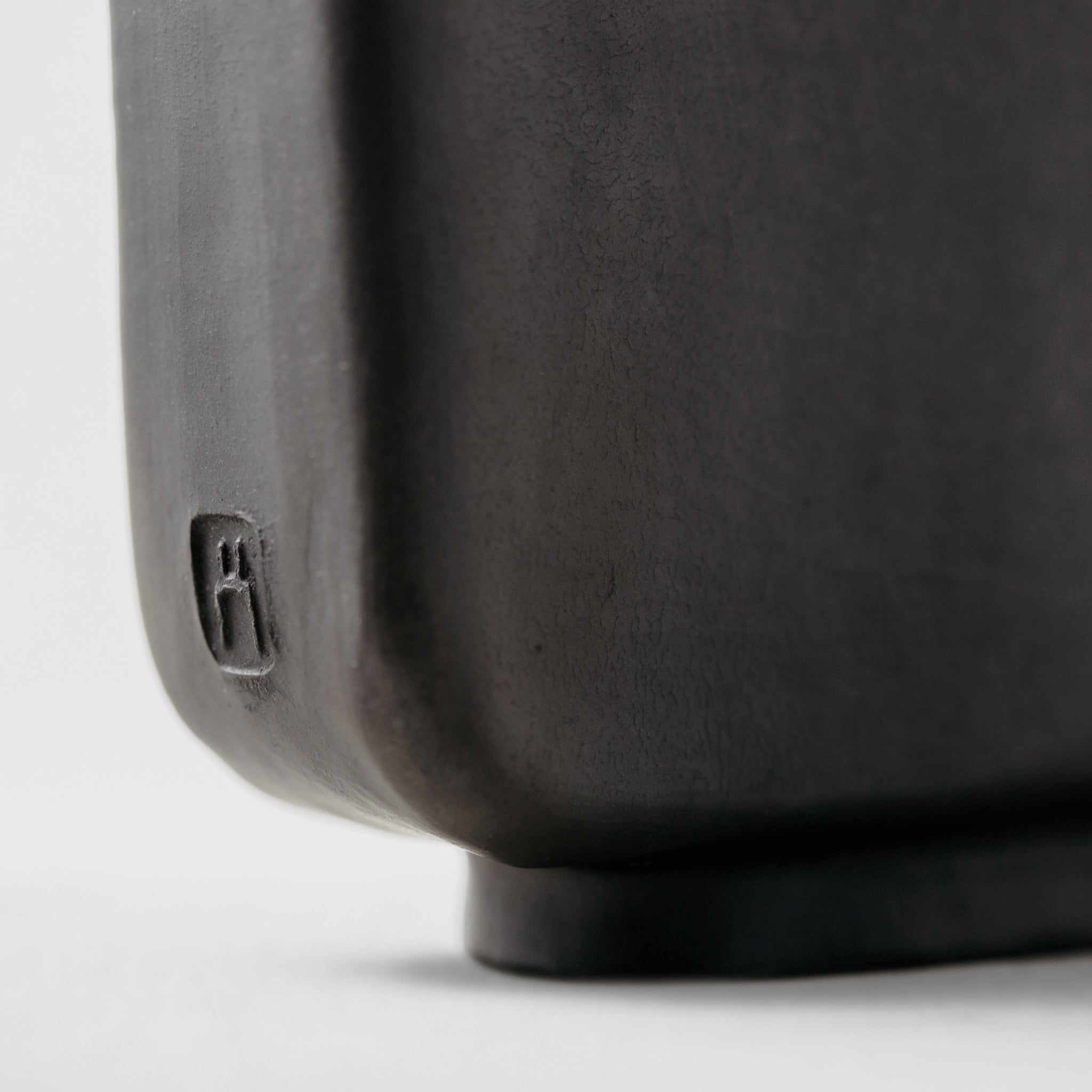 Black Bottle No.184/24 - huba.studio