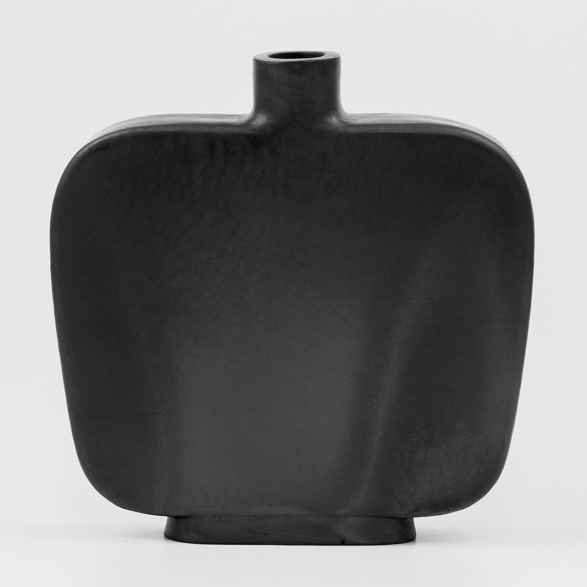 Black Bottle No.185/24 - huba.studio