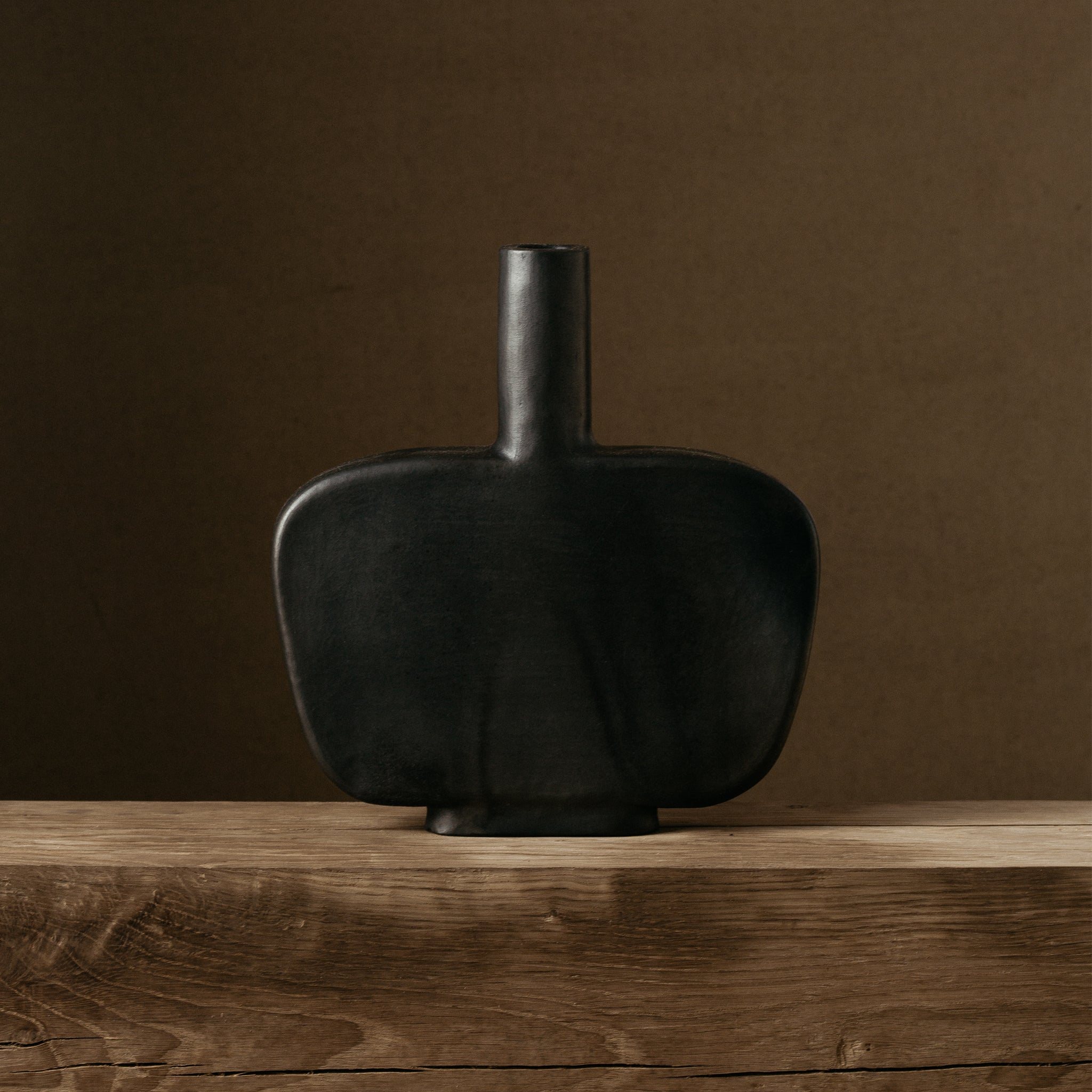 Black Bottle No.186/24 - huba.studio