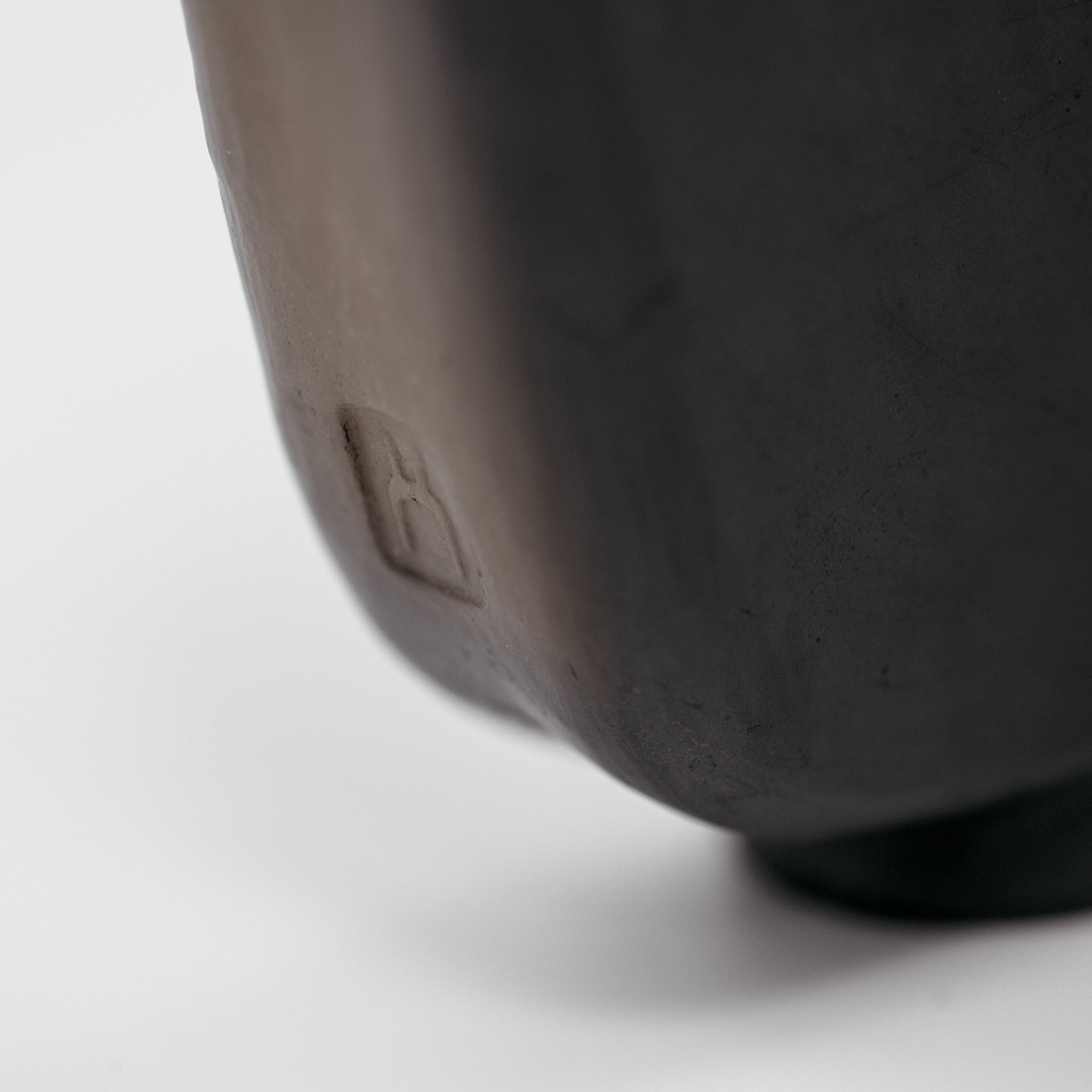 Black Bottle No.187/24 - huba.studio