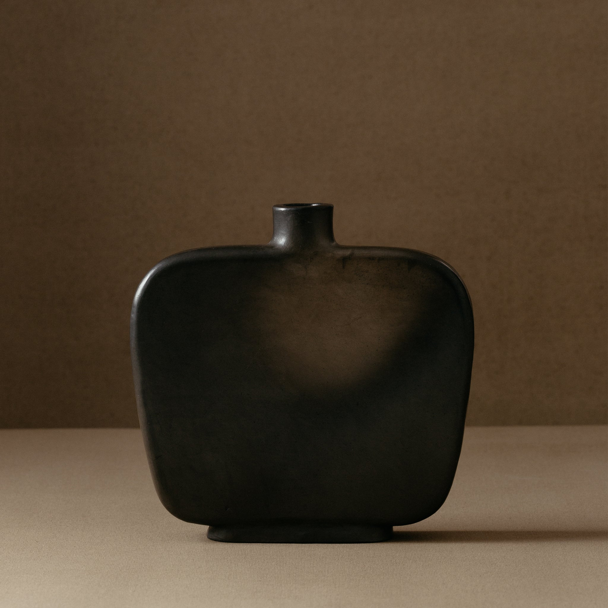 Black Bottle No.187/24 - huba.studio