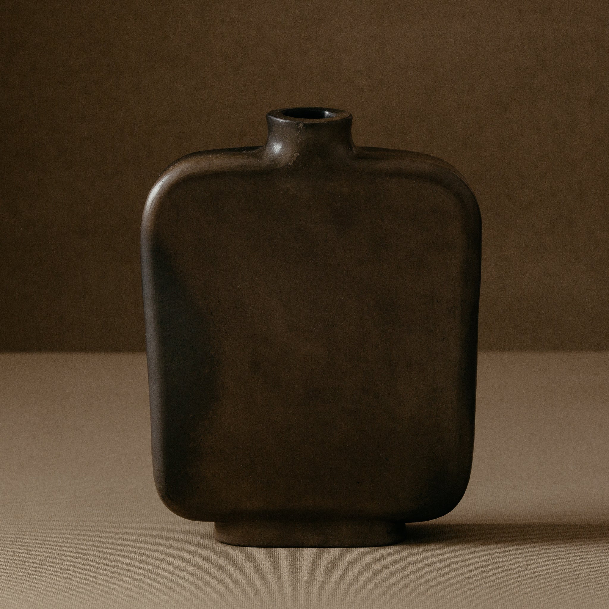 Black Bottle No.190/24 - huba.studio