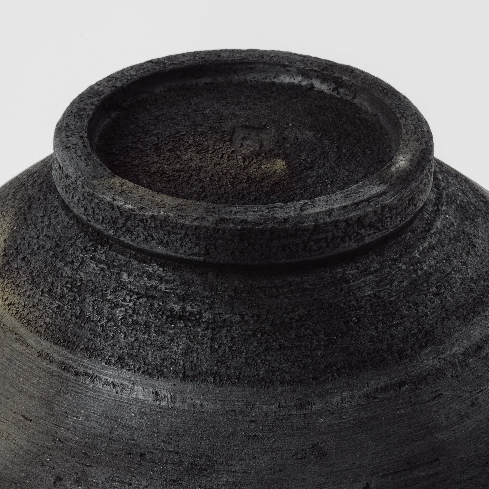 Black Bowl No.147/23 - huba.studio