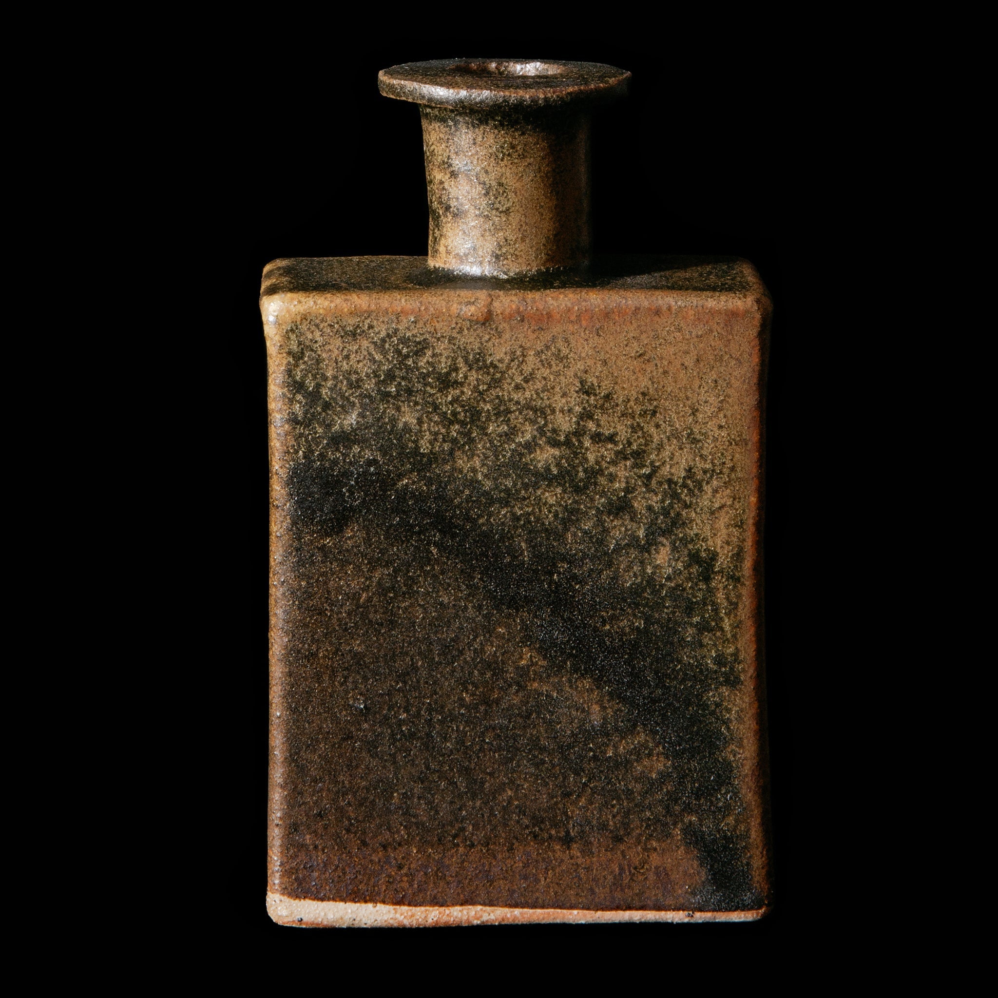 Bottle No.124/23 - huba.studio