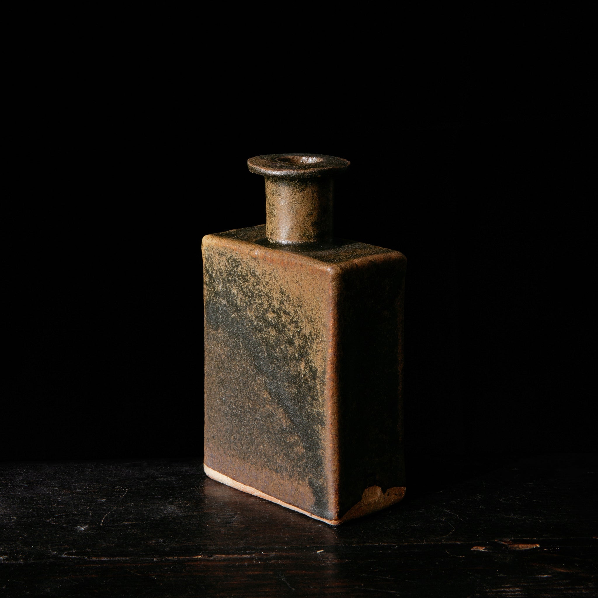 Bottle No.124/23 - huba.studio