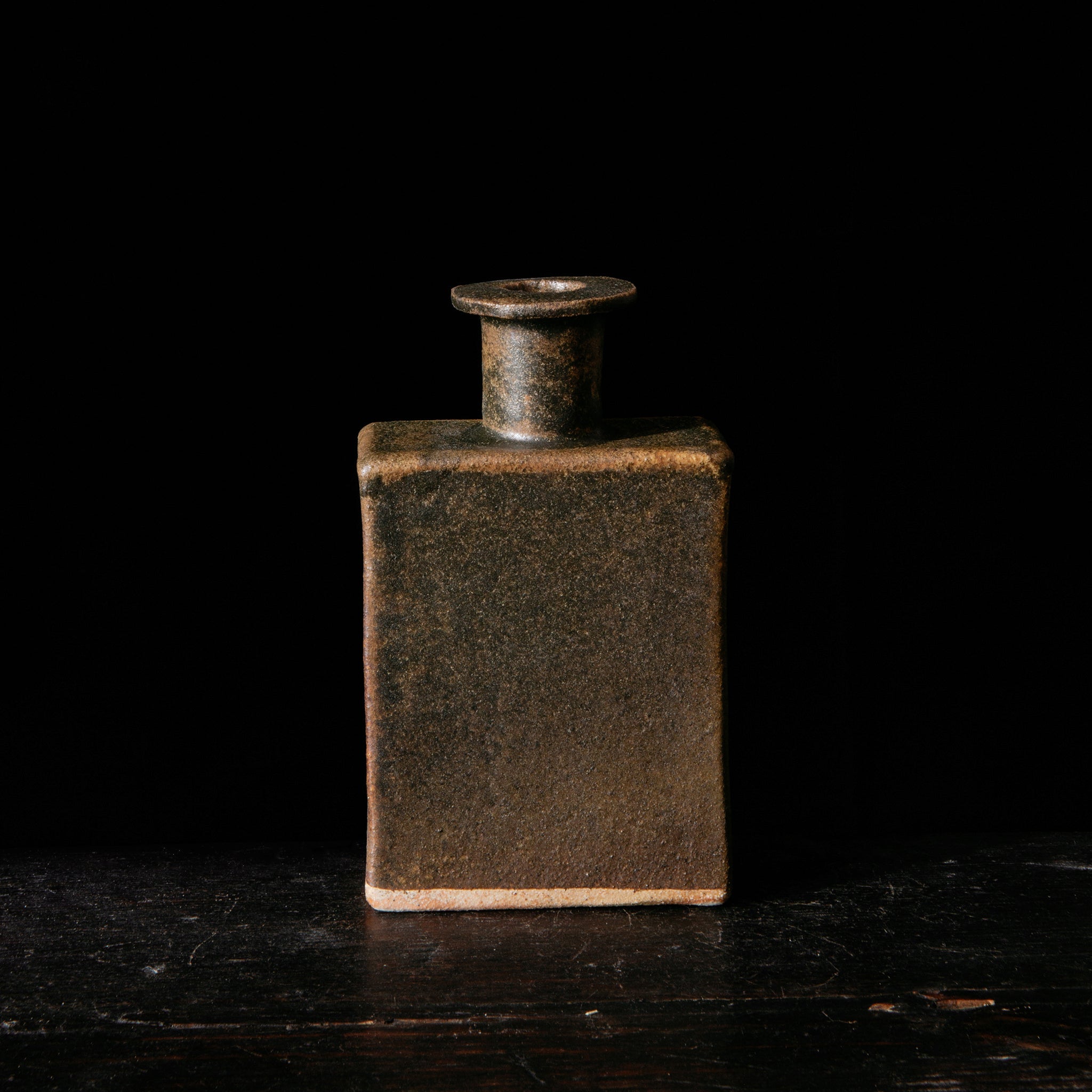 Bottle No.124/23 - huba.studio