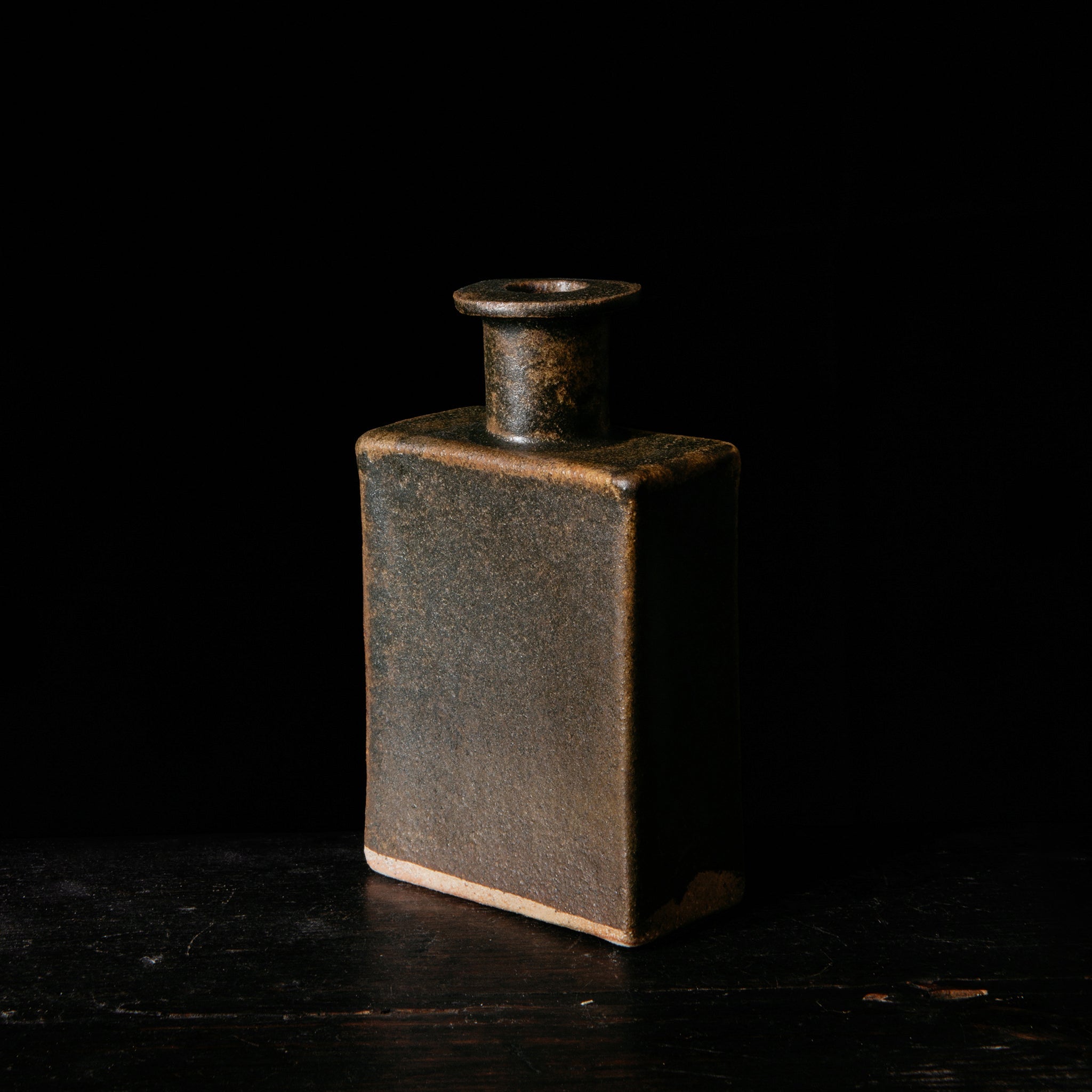 Bottle No.124/23 - huba.studio