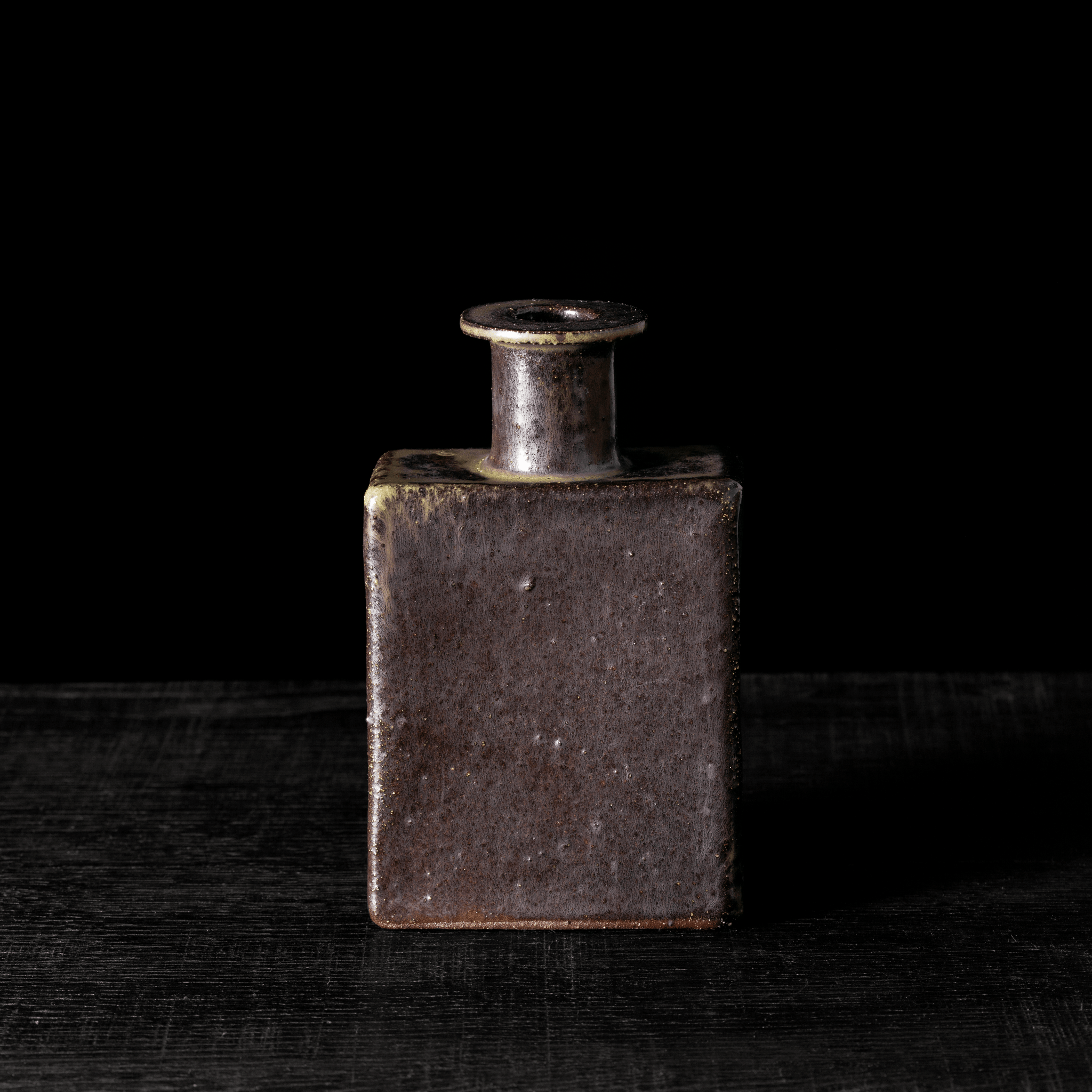Bottle No.127/24 - huba.studio