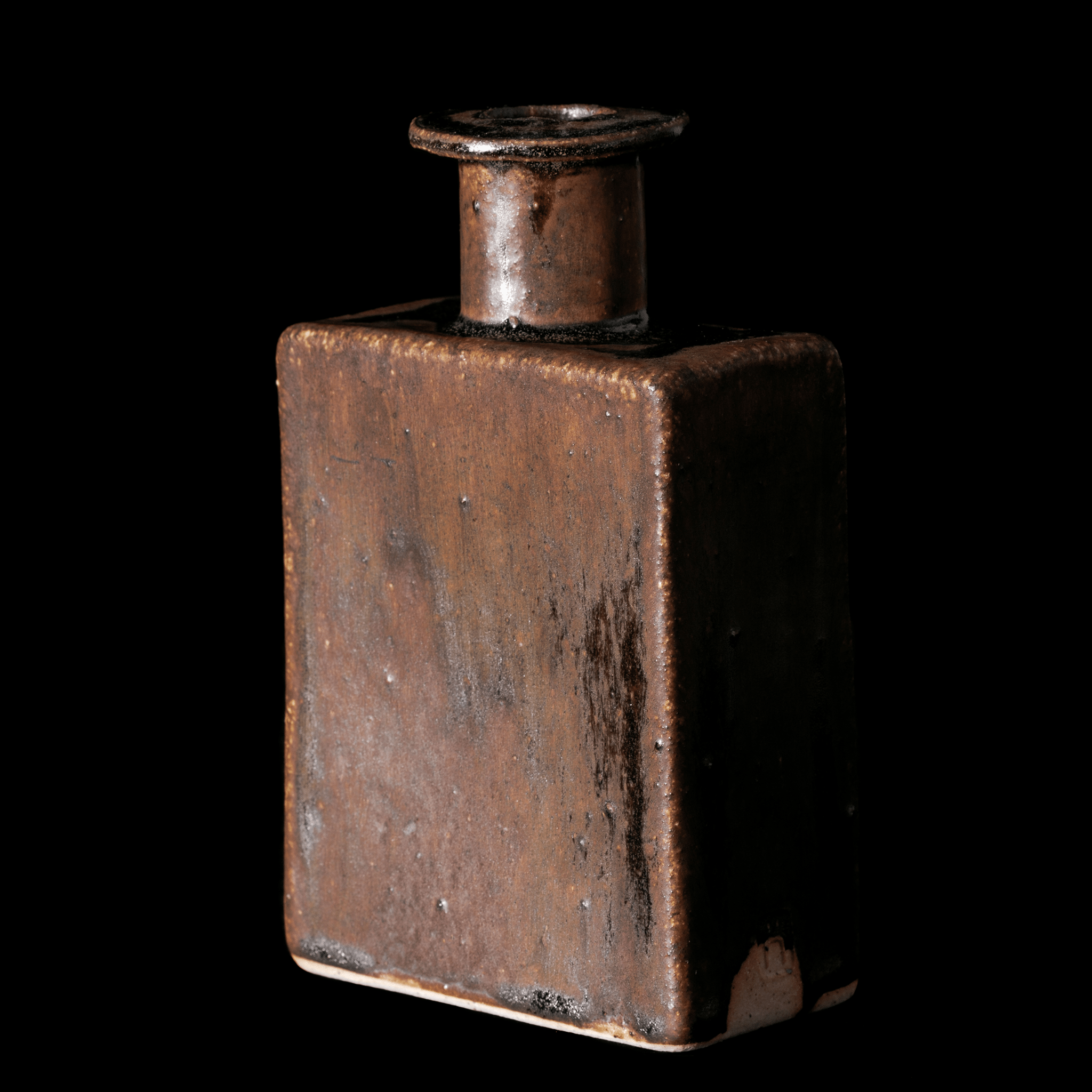 Bottle No.128/24 - huba.studio