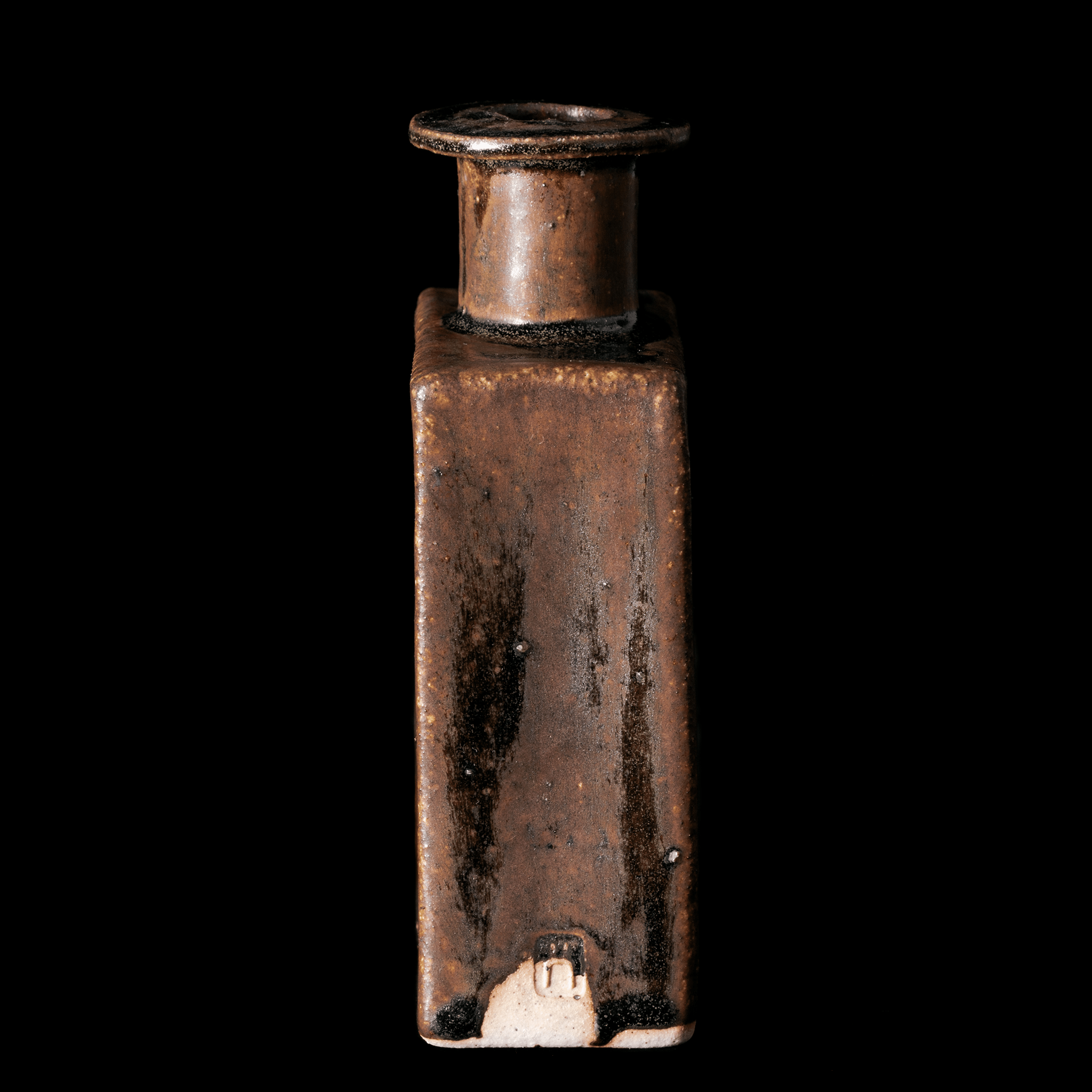 Bottle No.128/24 - huba.studio