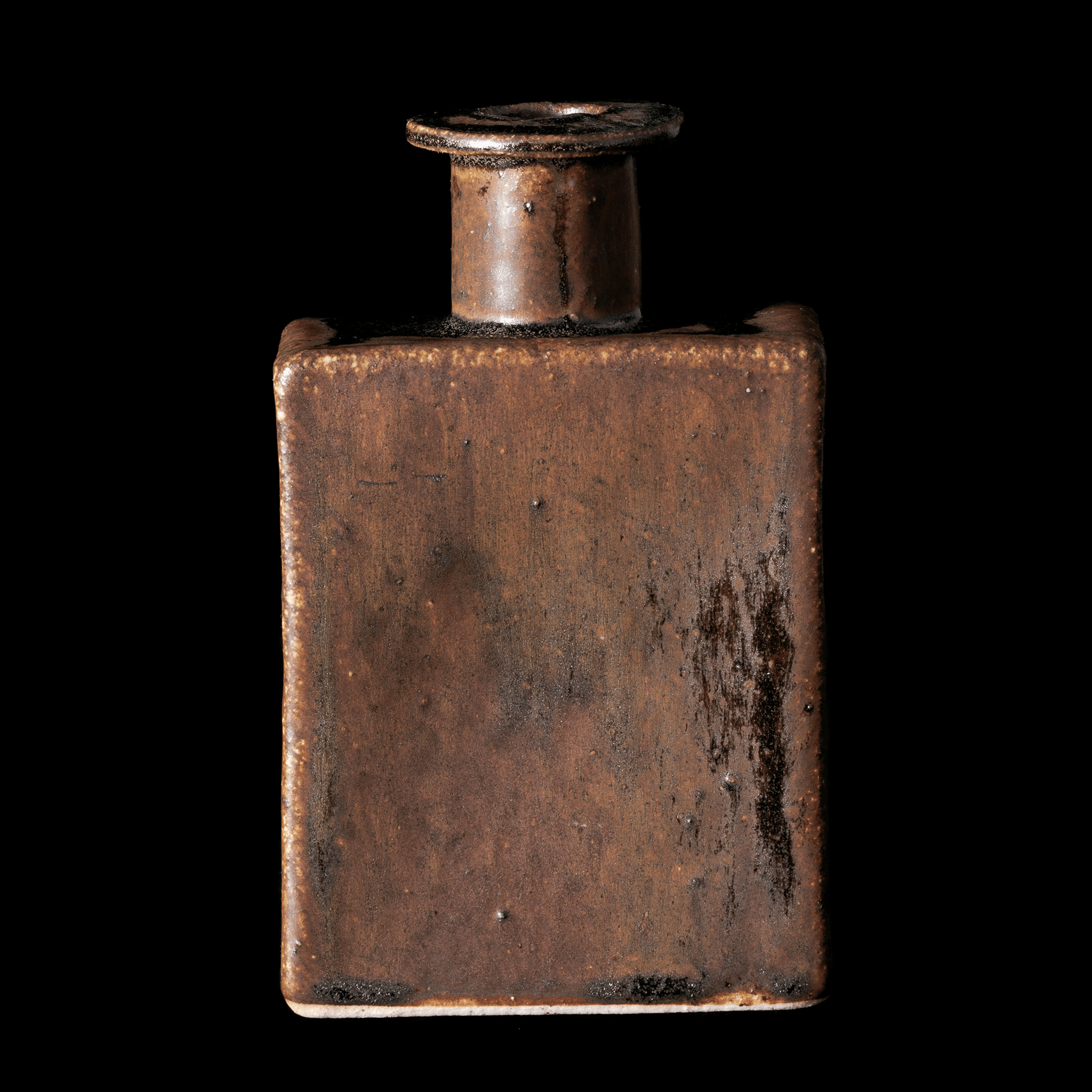 Bottle No.128/24 - huba.studio