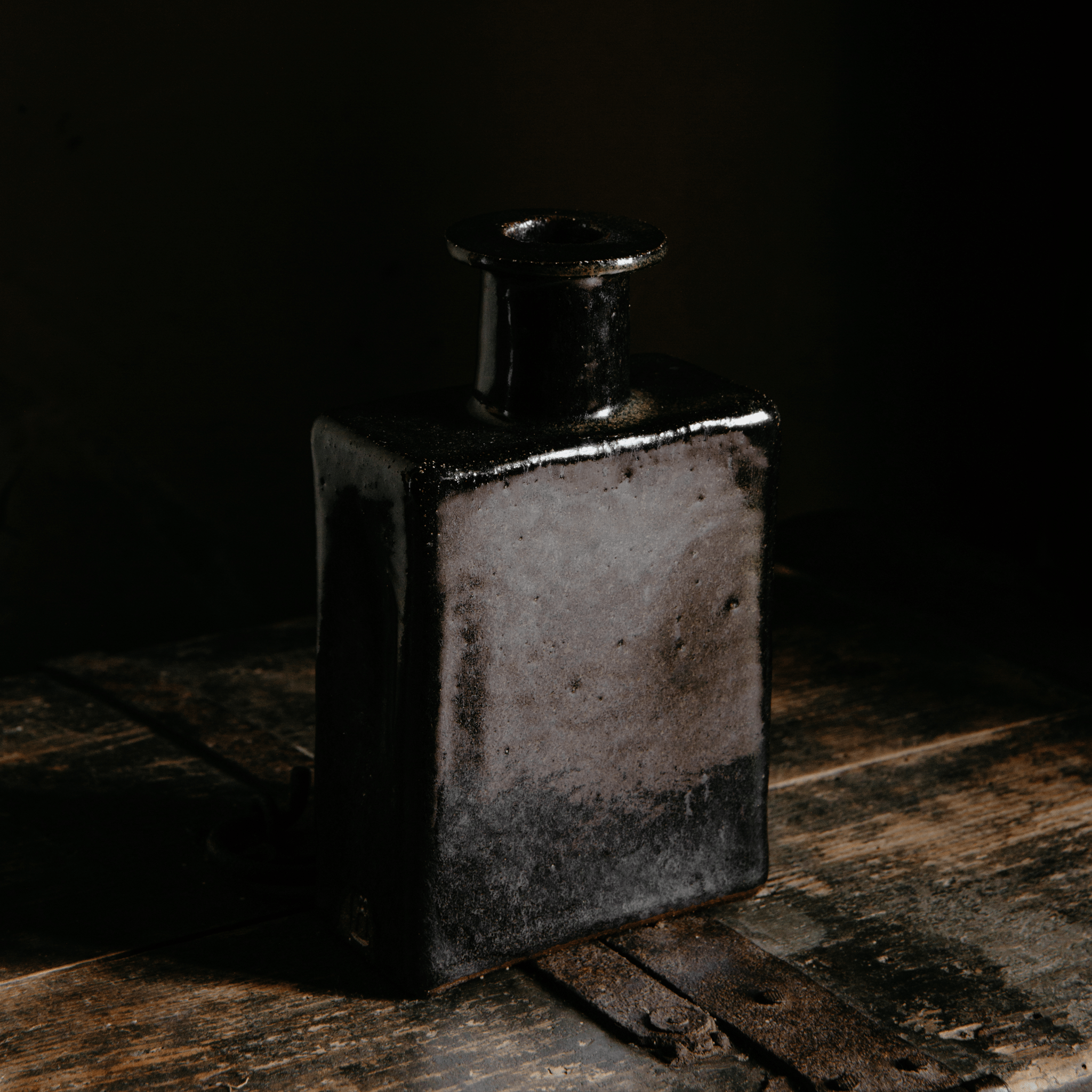 Bottle No.214/24 - huba.studio