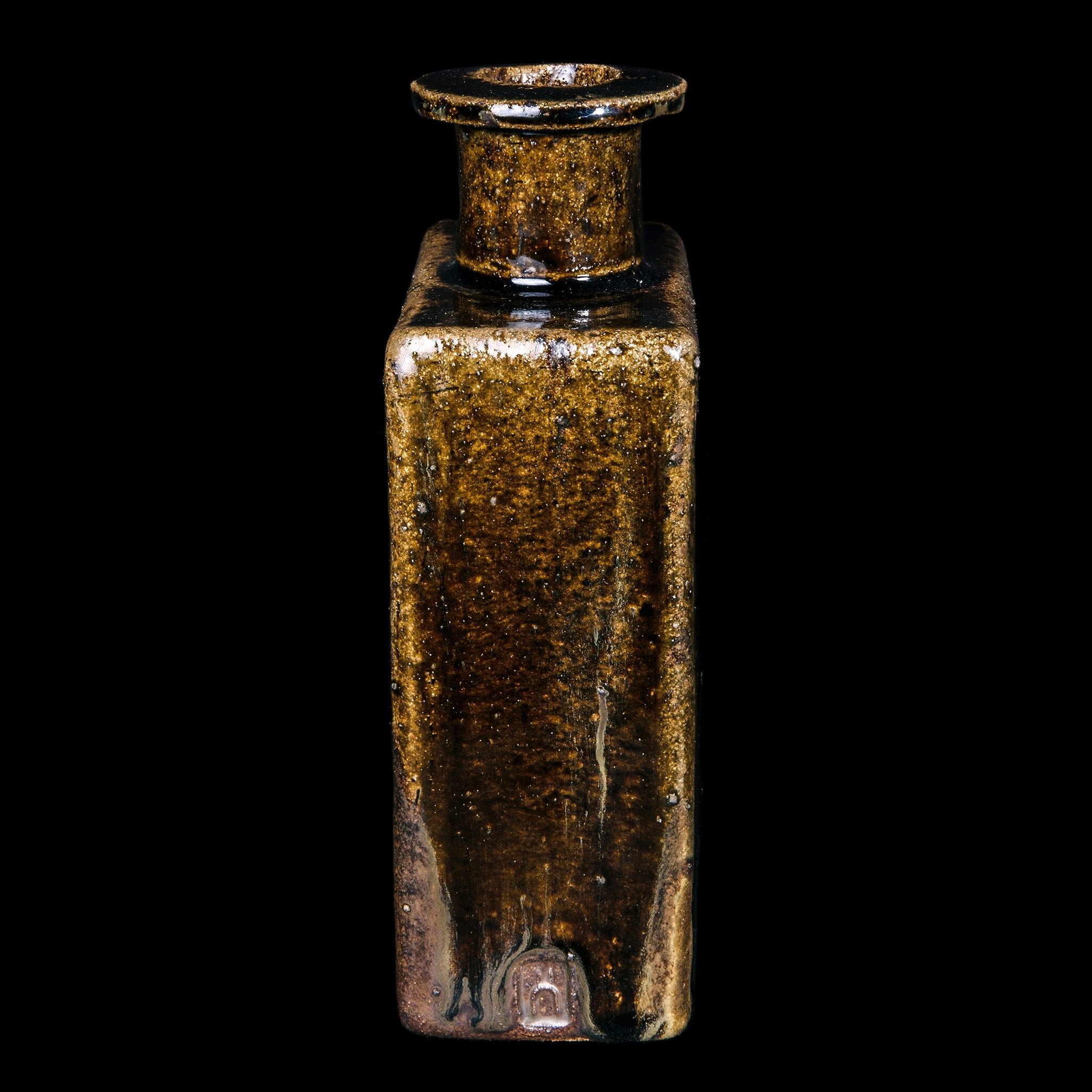 Bottle No.76/23 - huba.studio