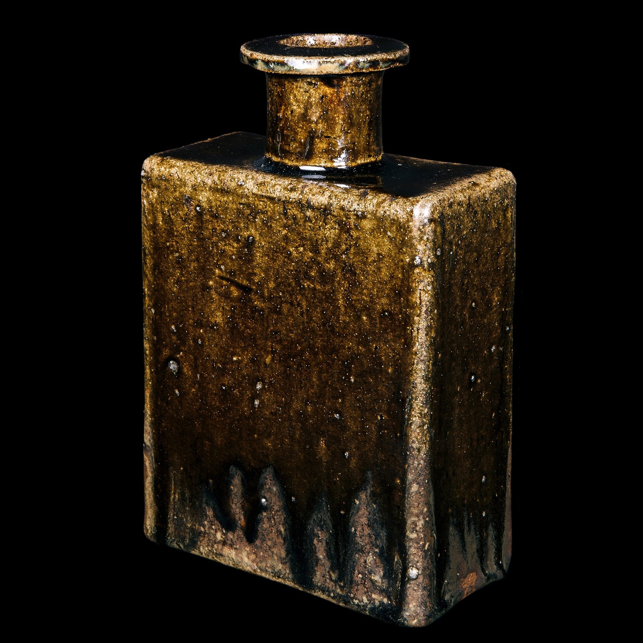 Bottle No.76/23 - huba.studio