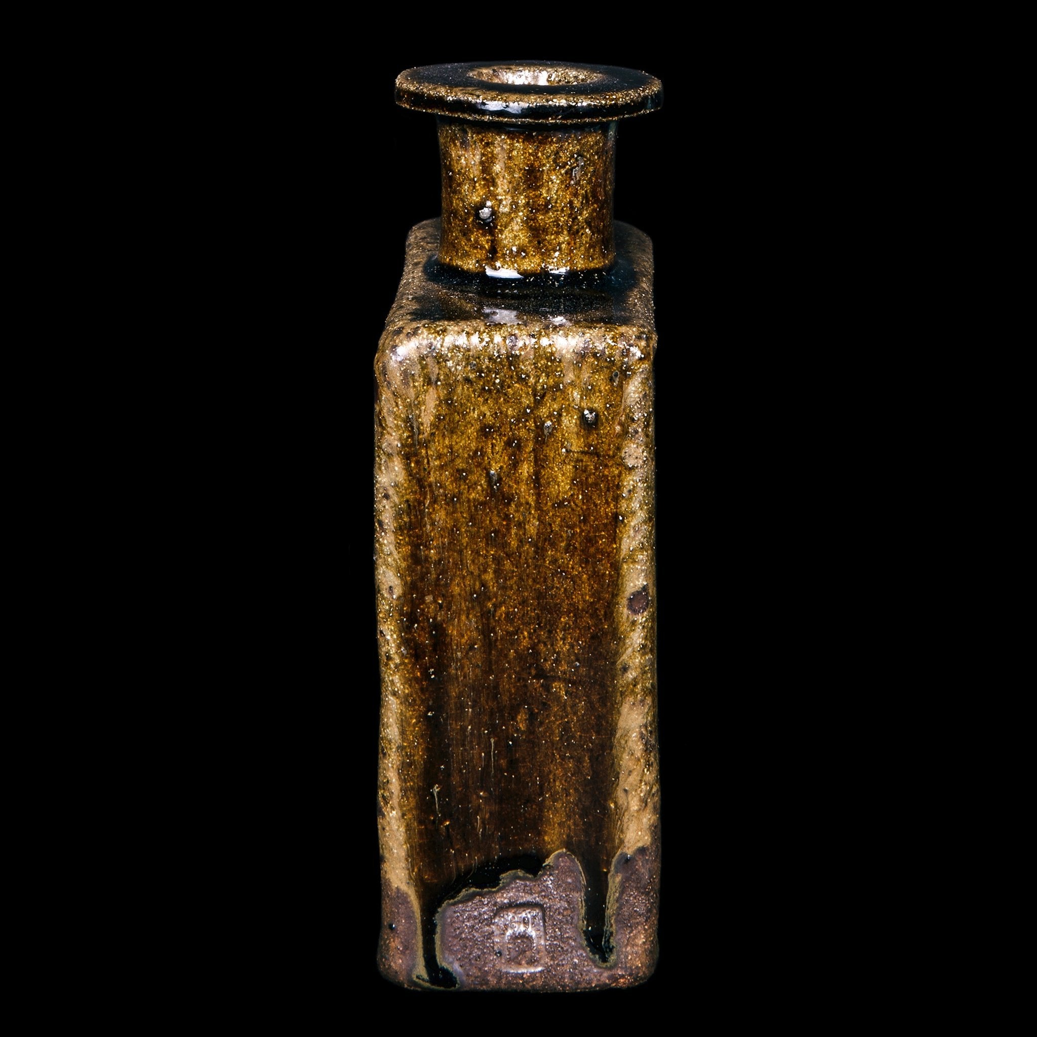 Bottle No.79/23 - huba.studio
