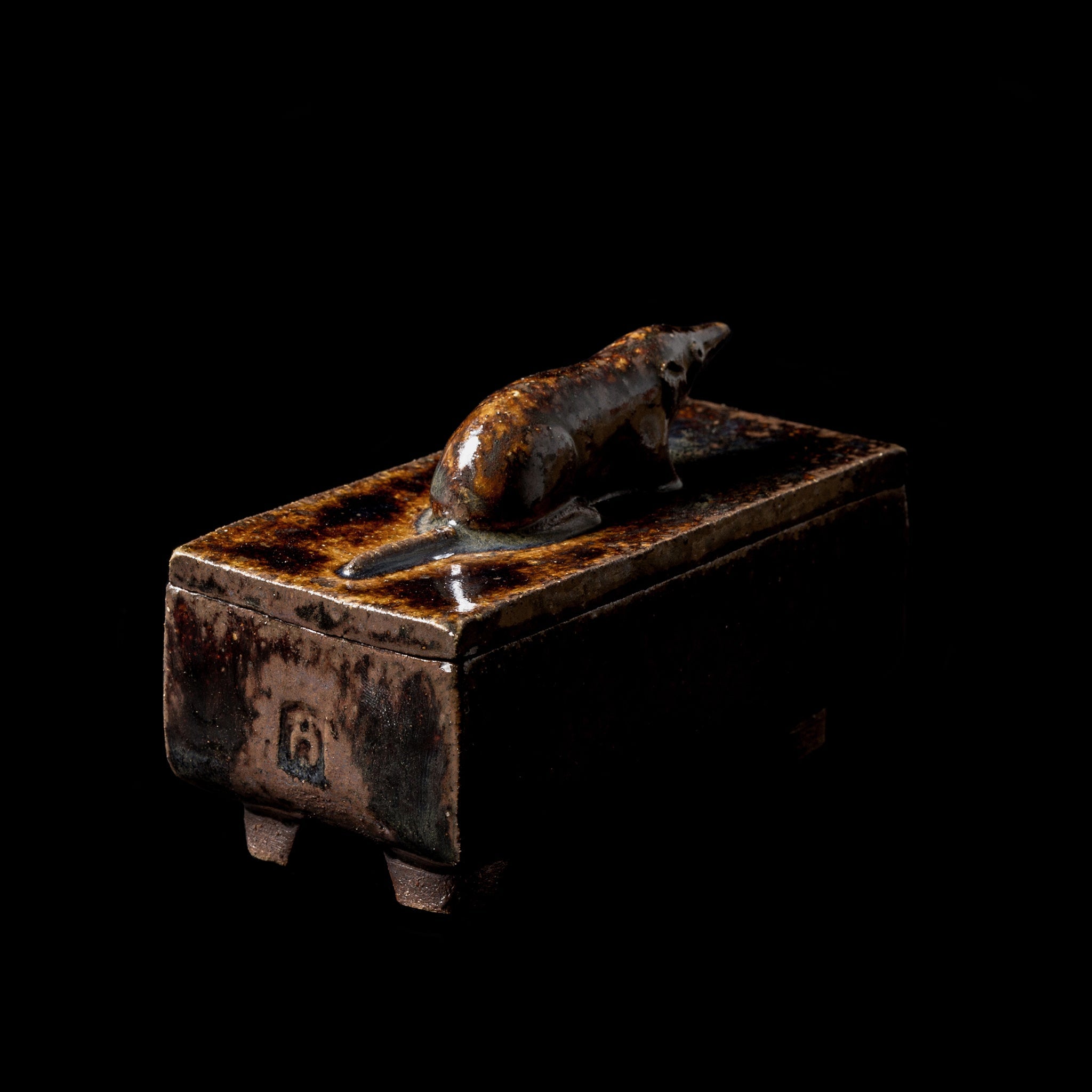 Box With a Shrew No.13/24 - huba.studio