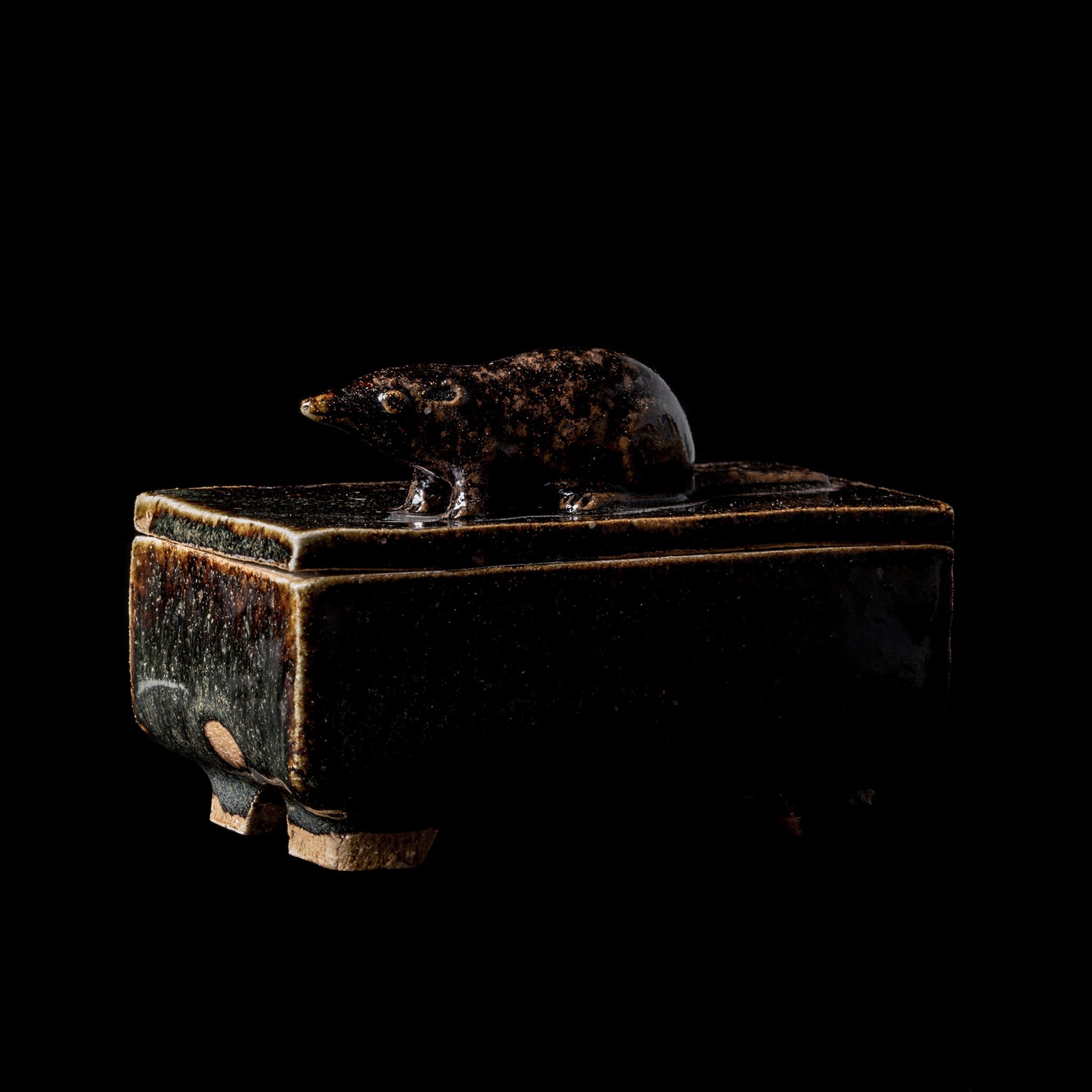 Box With a Shrew No.15/24 - huba.studio