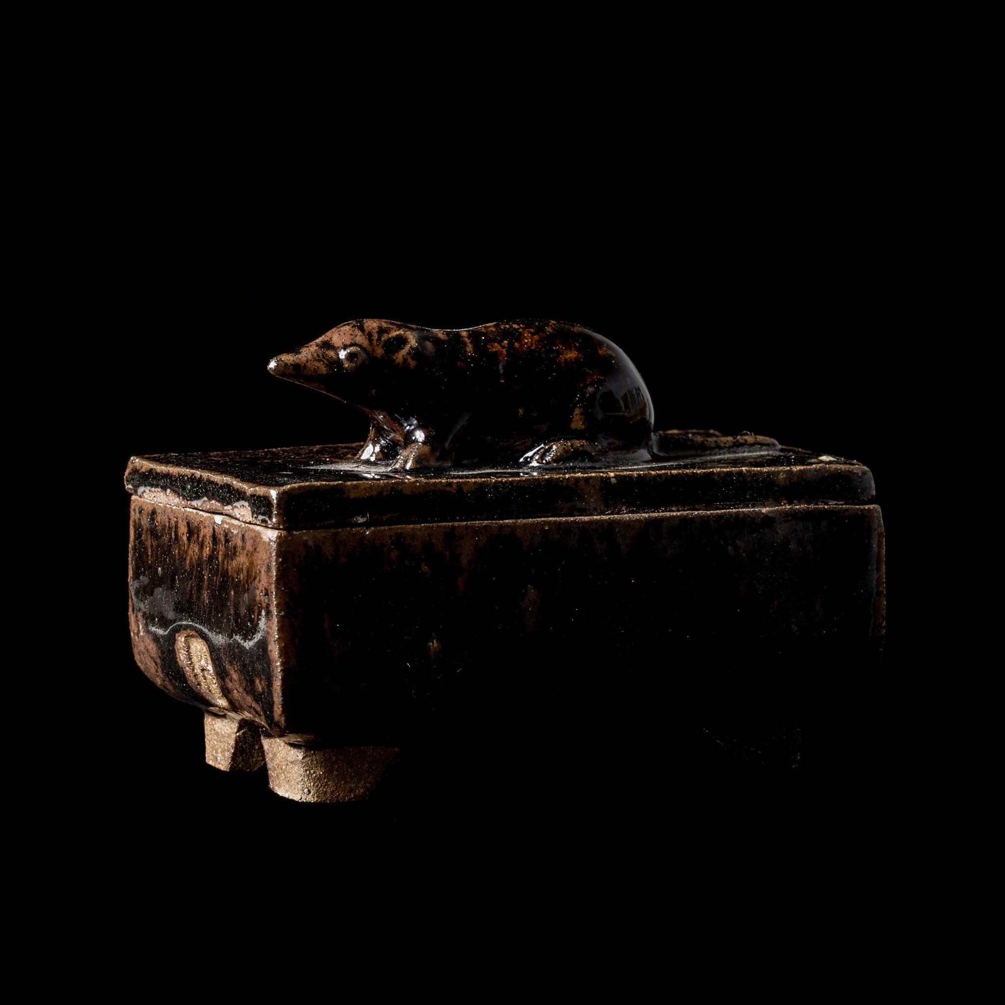 Box With a Shrew No.18/24 - huba.studio