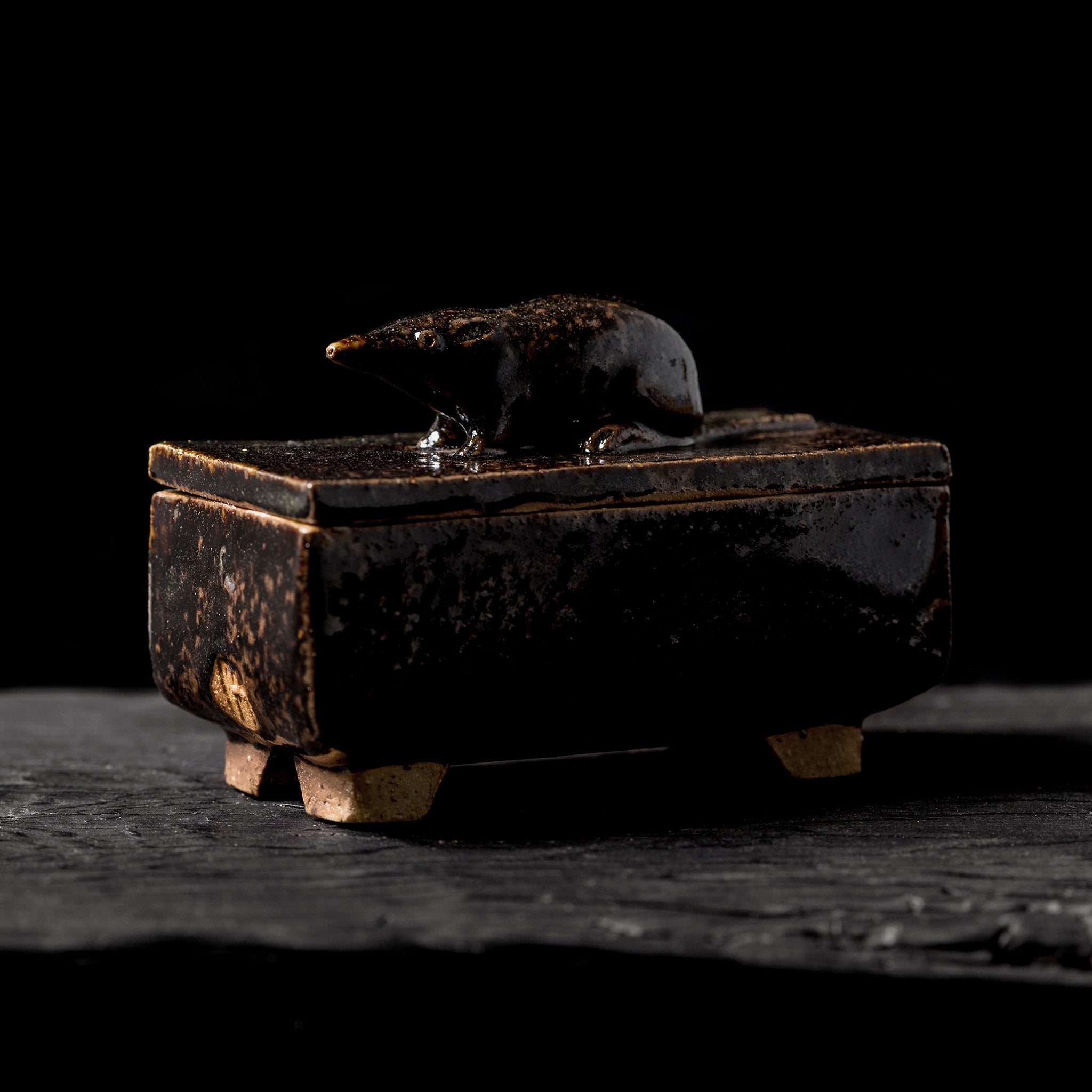 Box With a Shrew No.19/24 - huba.studio