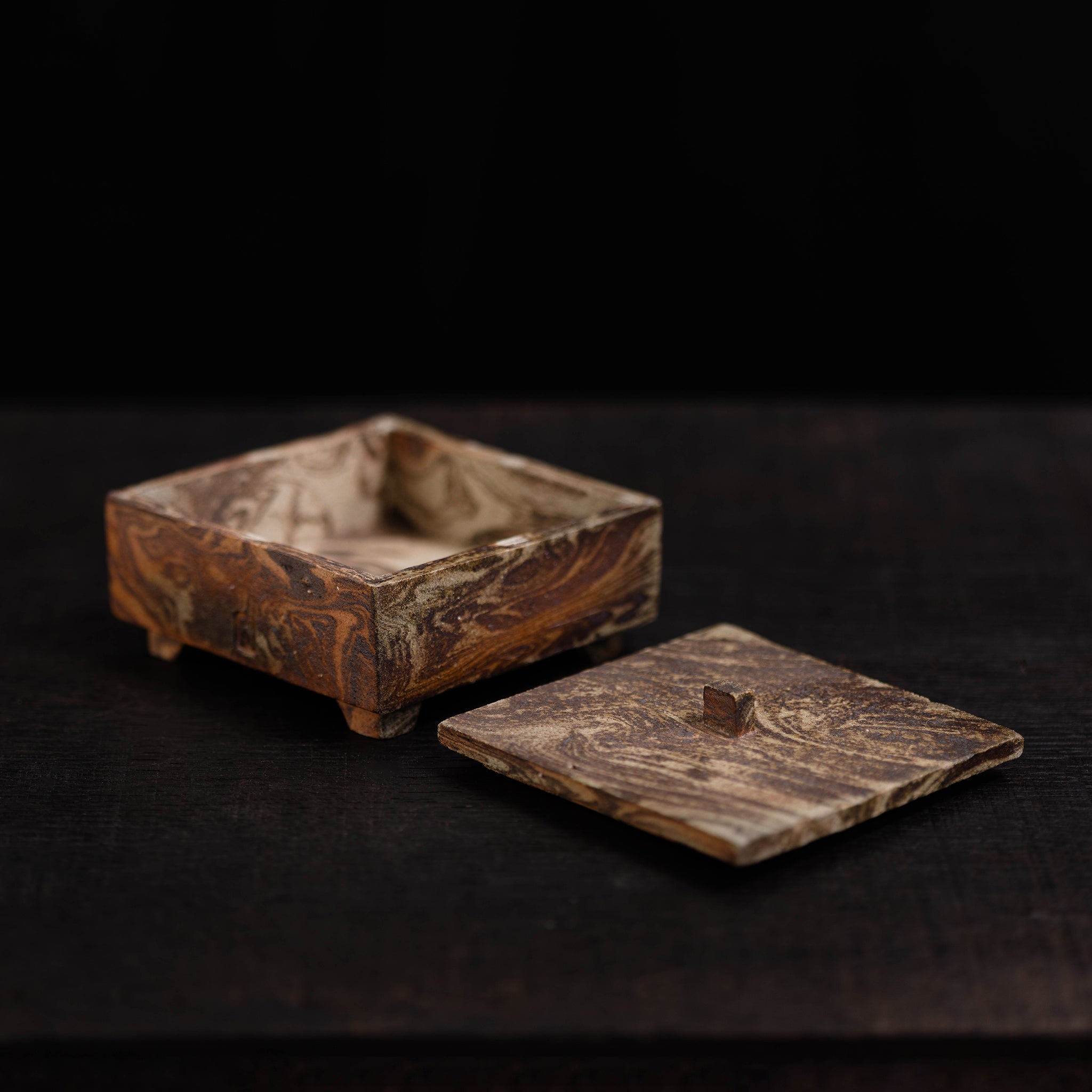 Marbled Box No.135/25 - huba.studio