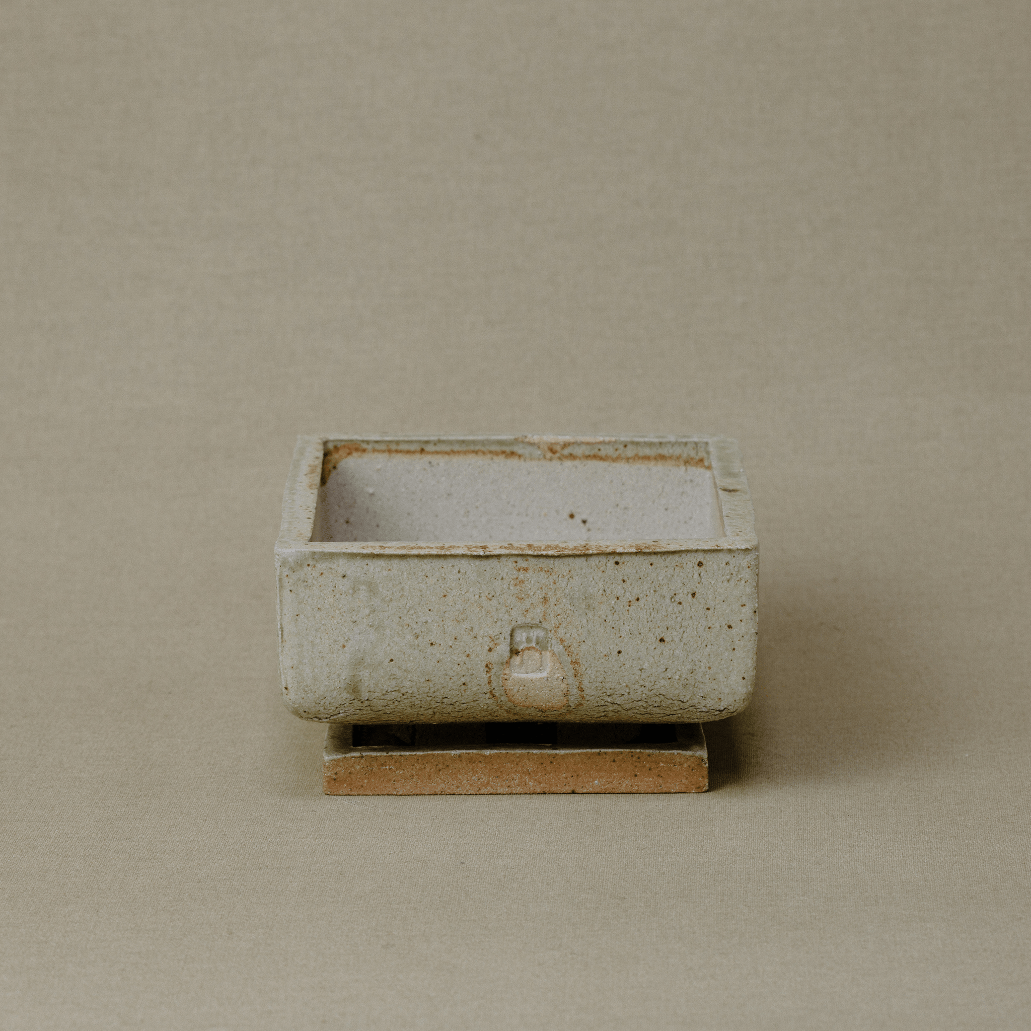 Medium Pot No.201/24 - huba.studio