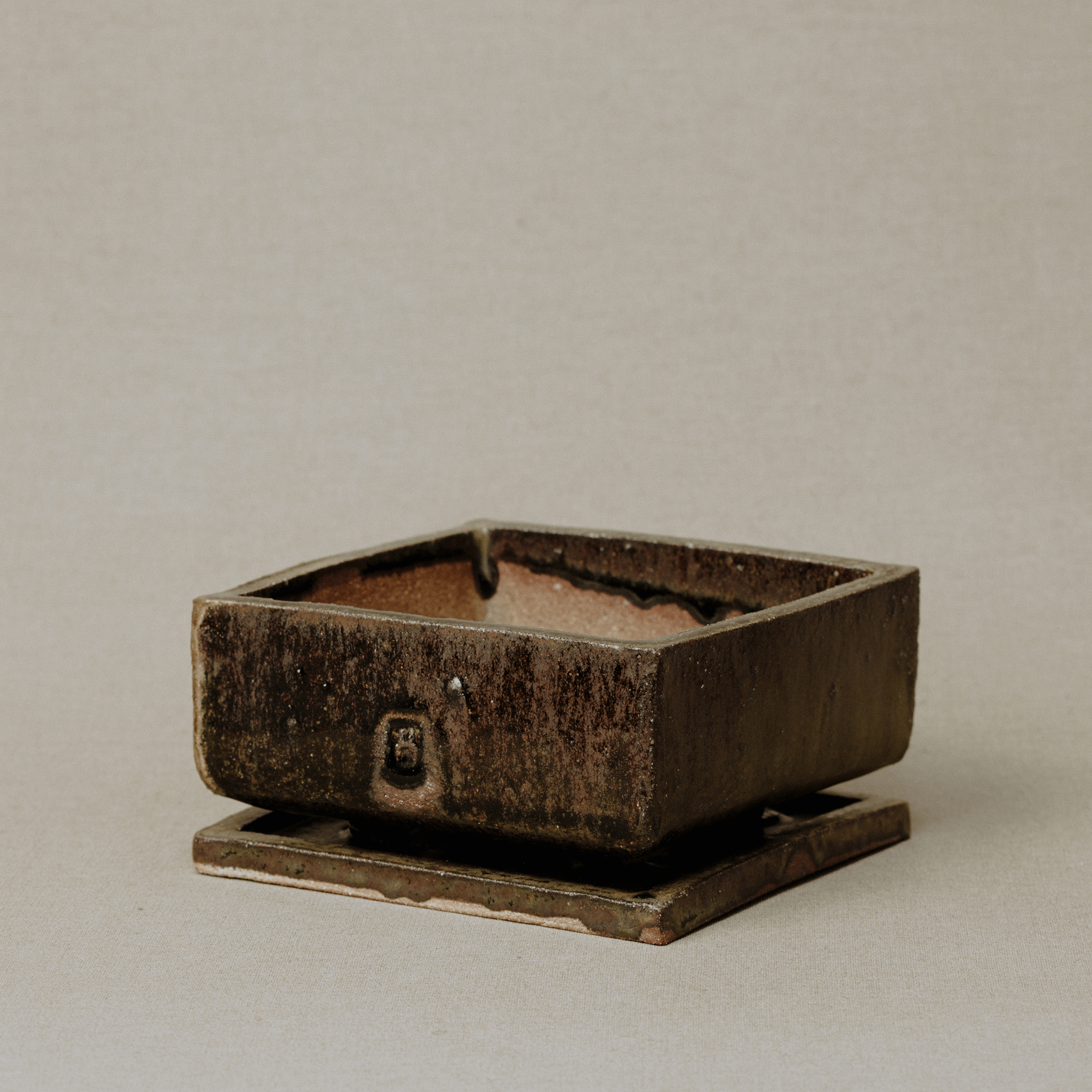 Medium Pot No.202/24 - huba.studio