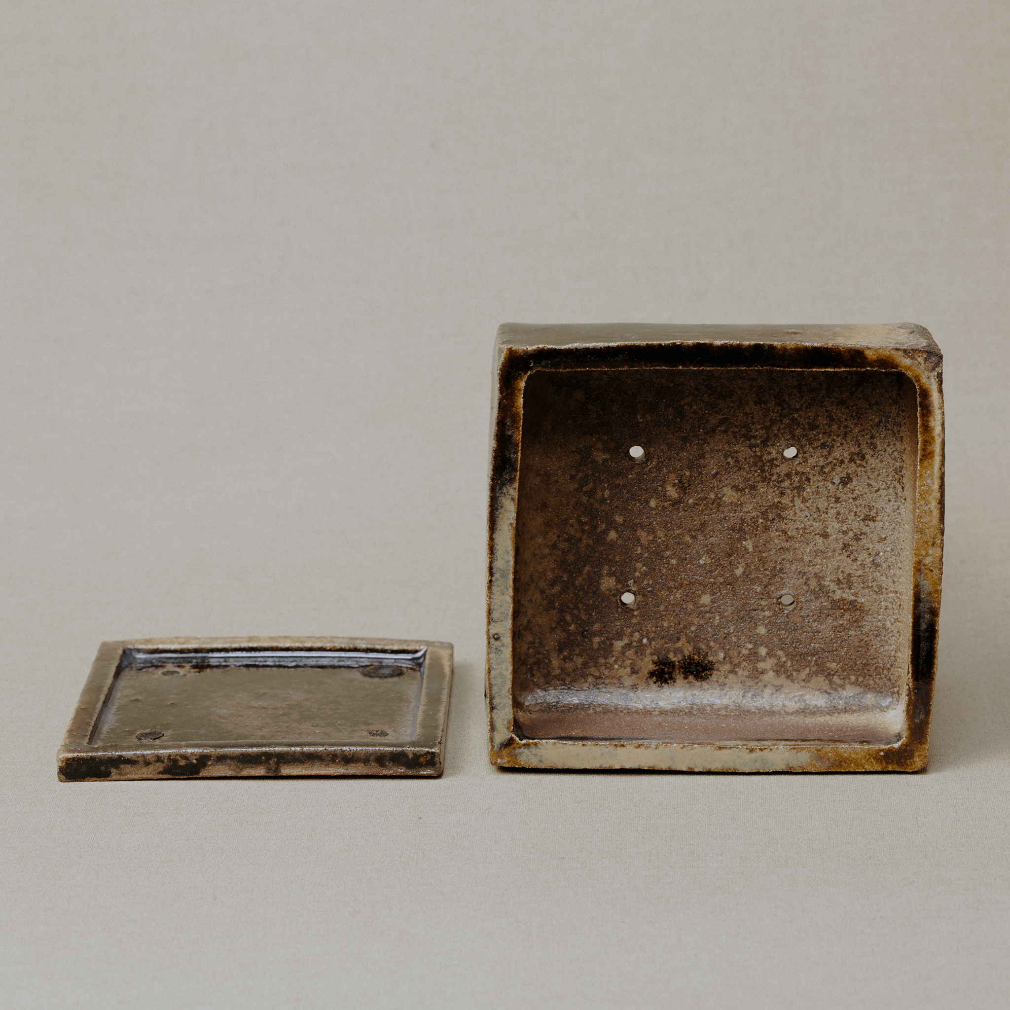 Medium Pot No.203/24 - huba.studio