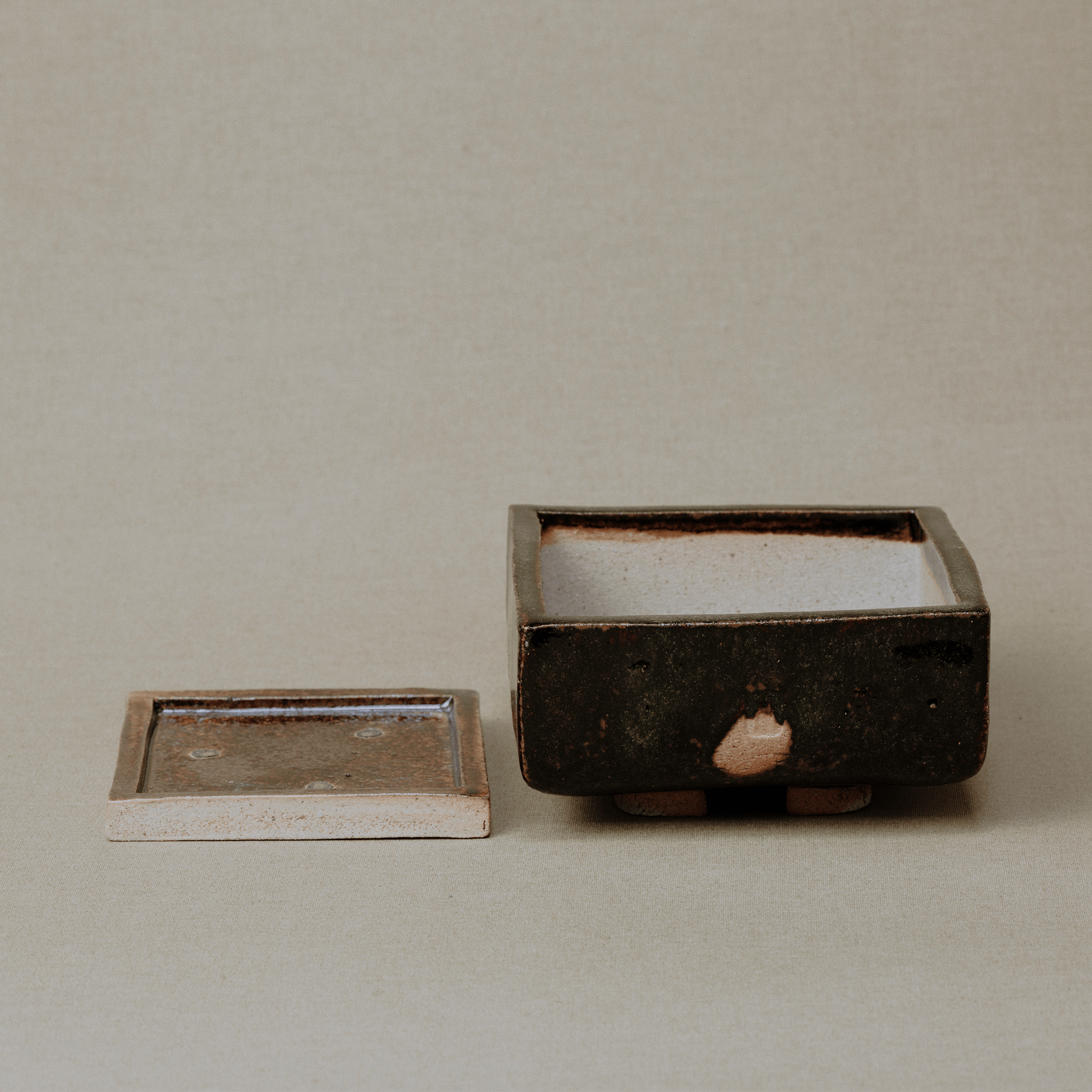 Medium Pot No.204/24 - huba.studio