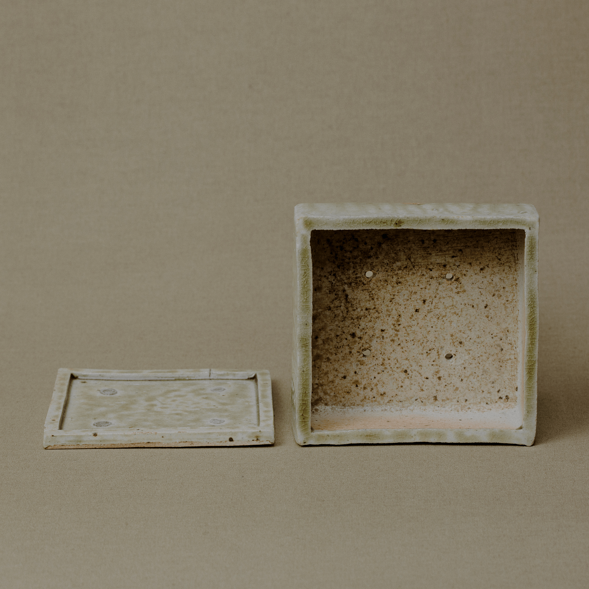 Medium Pot No.205/24 - huba.studio