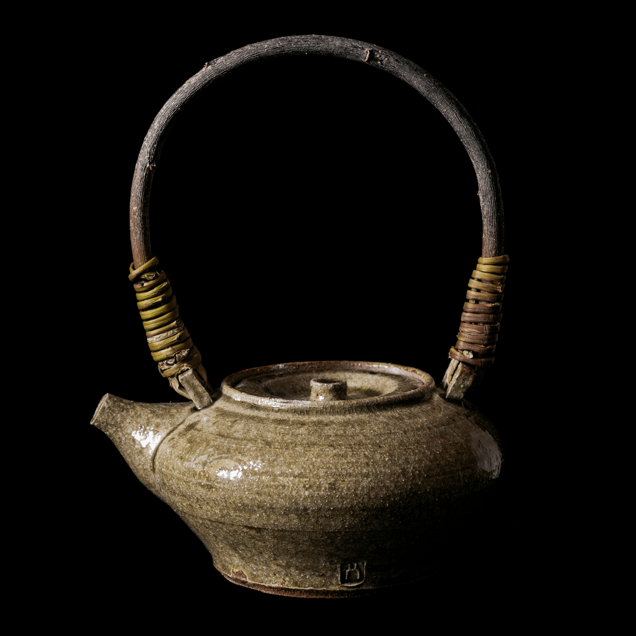 Teapot with Willow Handle No.111/24 - huba.studio