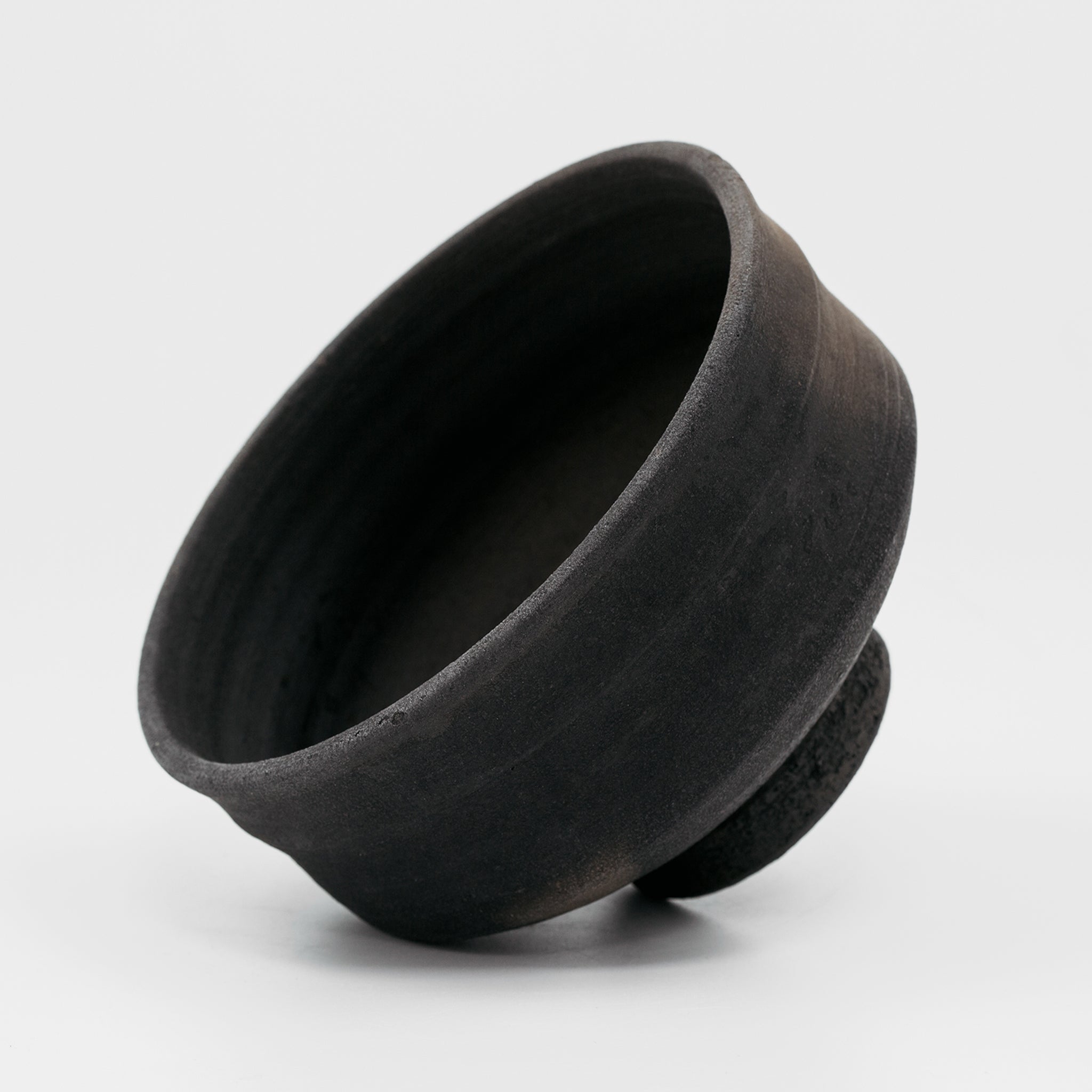 Wheel Thrown Black Chawan No.176/24 - huba.studio