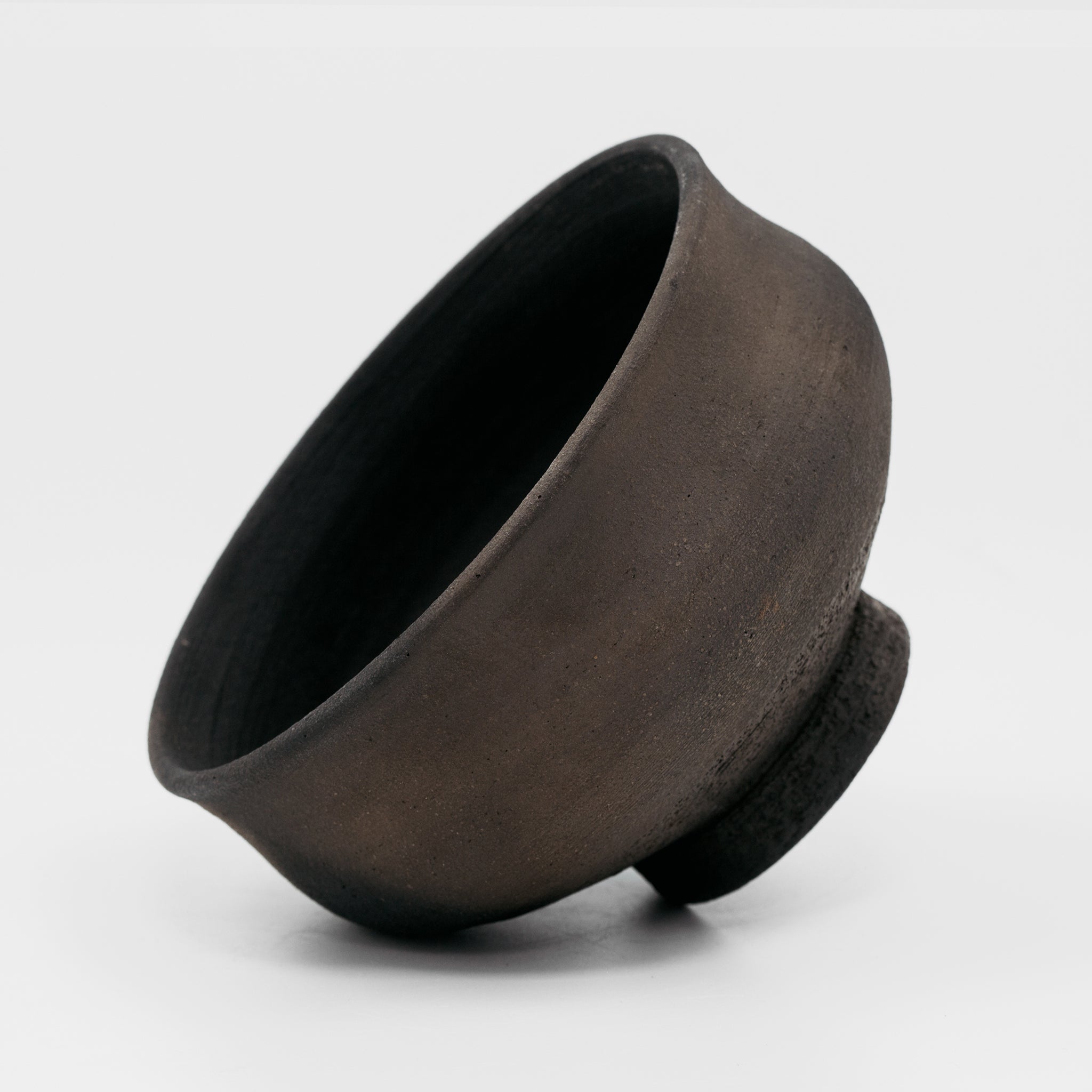 Wheel Thrown Black Chawan No.178/24 - huba.studio