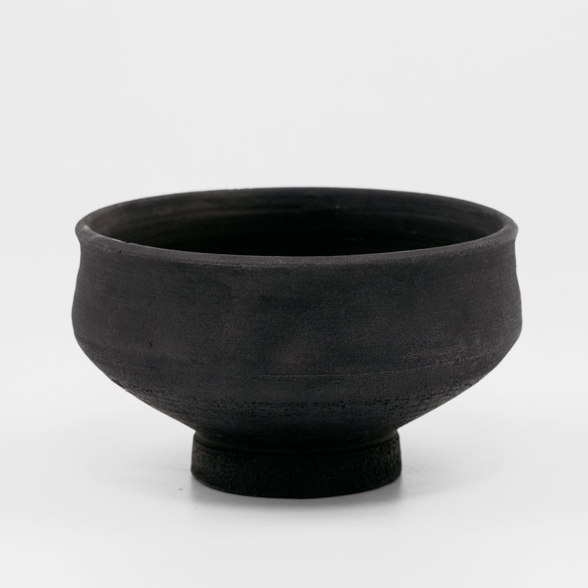 Wheel Thrown Black Chawan No.179/24 - huba.studio