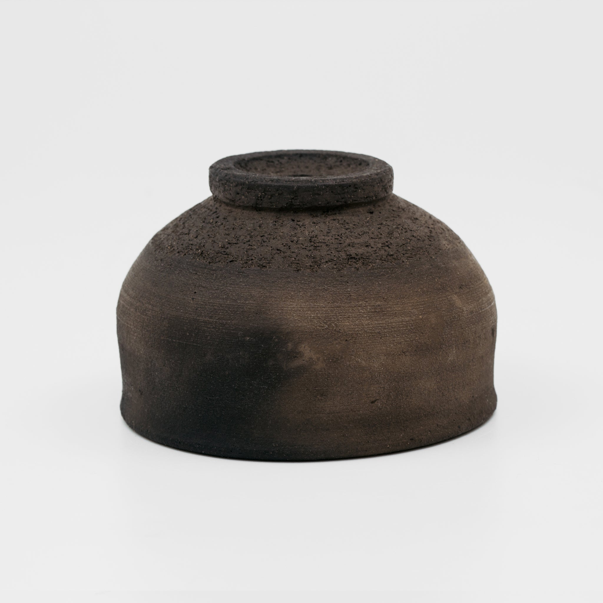 Wheel Thrown Black Cup No.174/24 - huba.studio