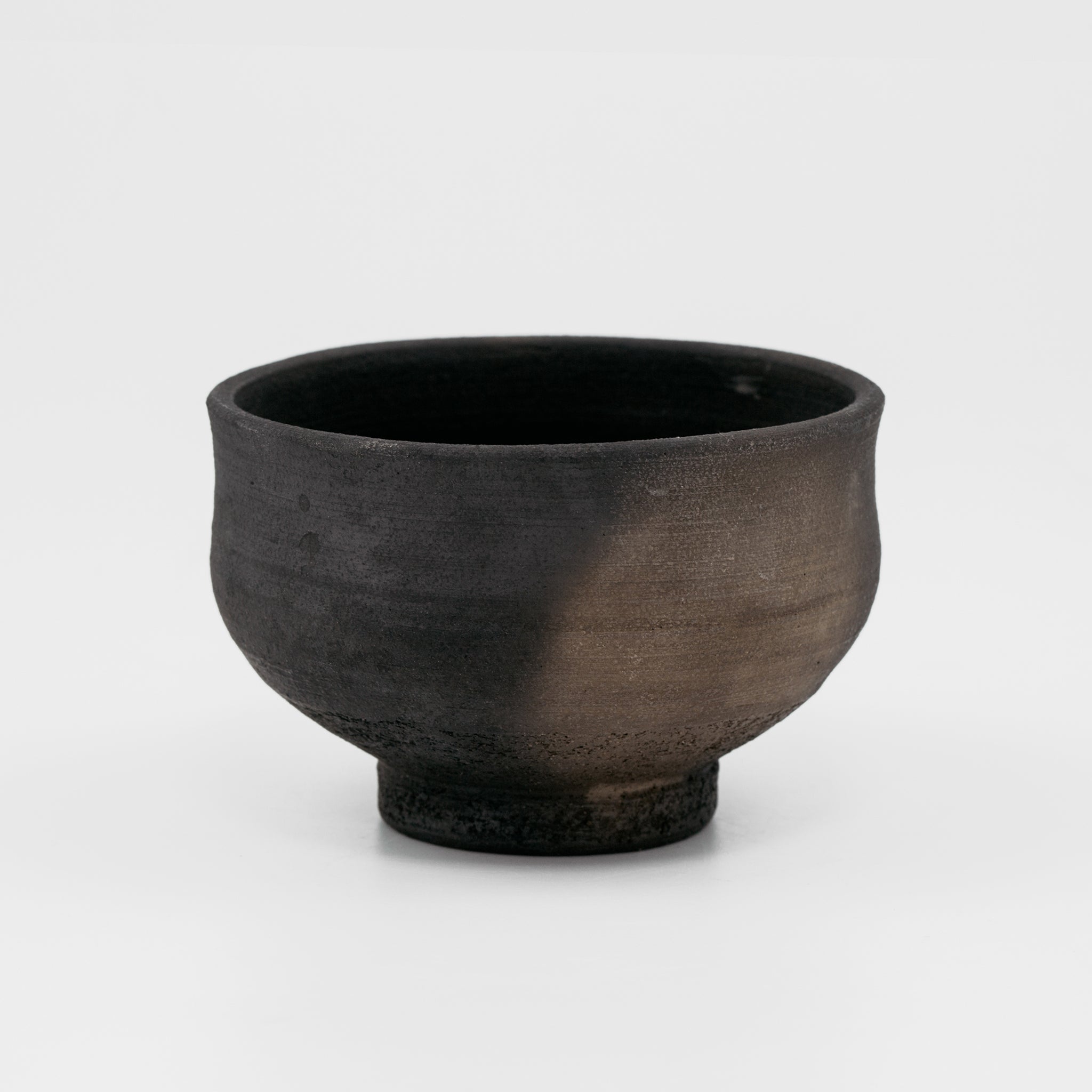 Wheel Thrown Black Cup No.175/24 - huba.studio