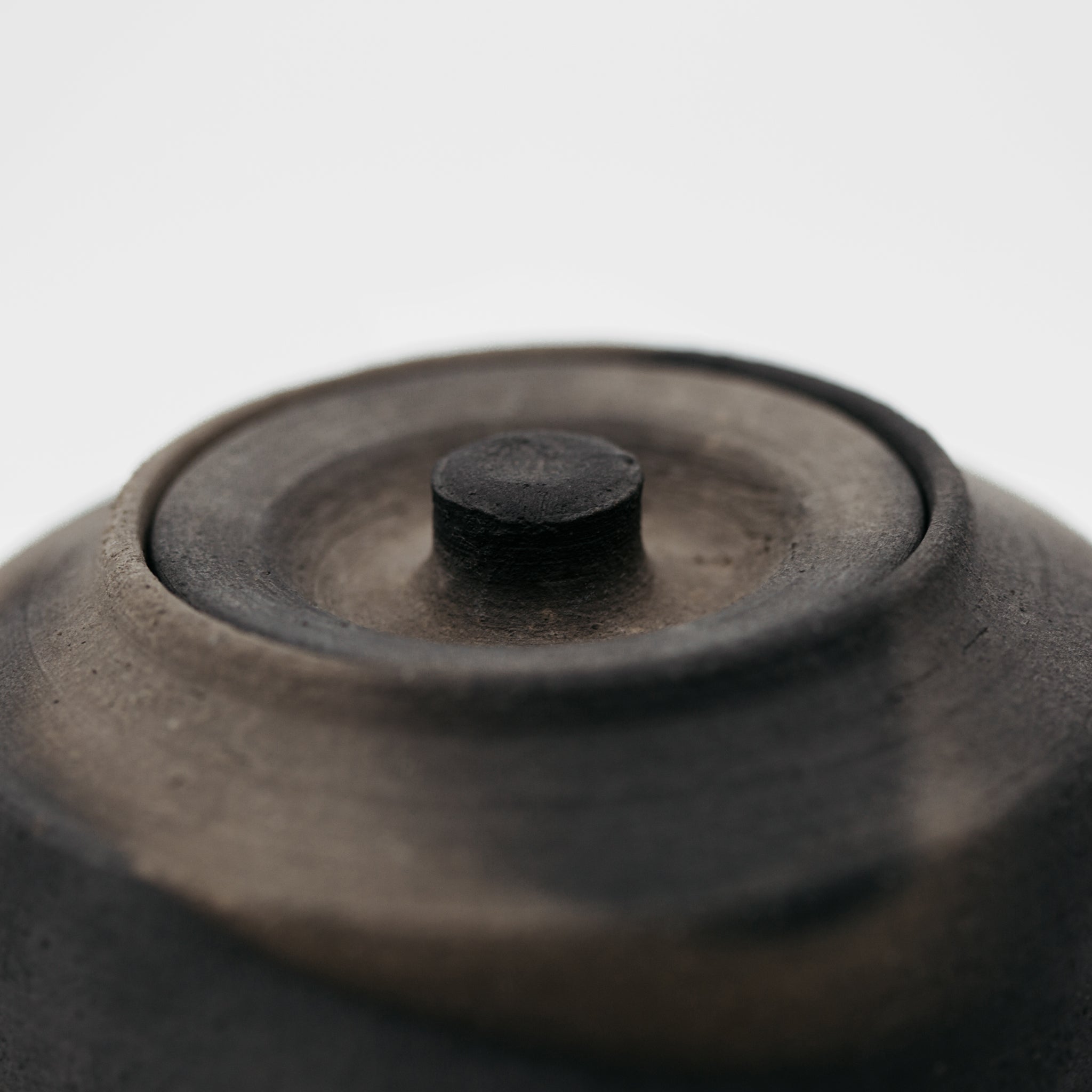 Wheel Thrown Black Lidded Jar No.182/24 - huba.studio