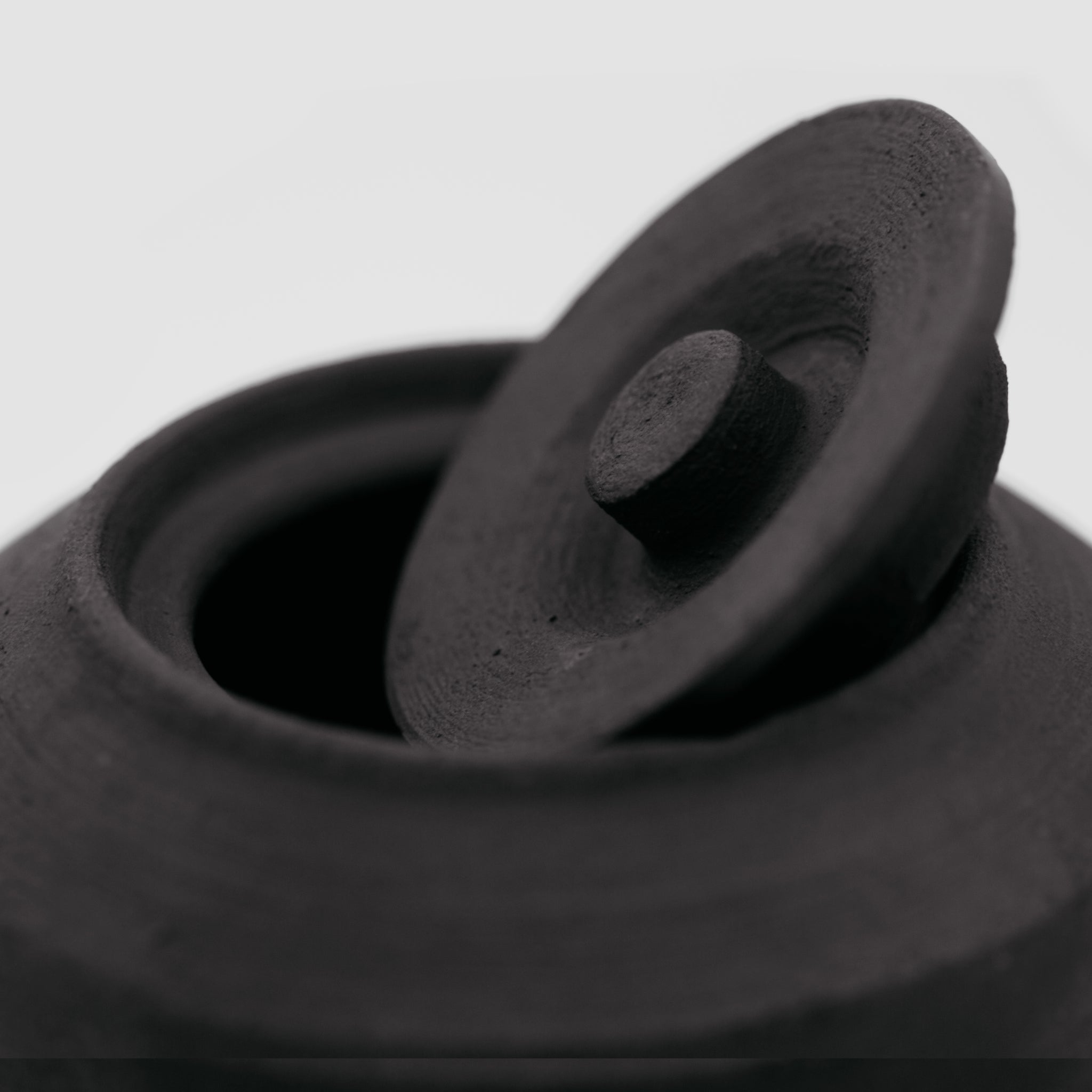 Wheel Thrown Black Lidded Jar No.183/24 - huba.studio