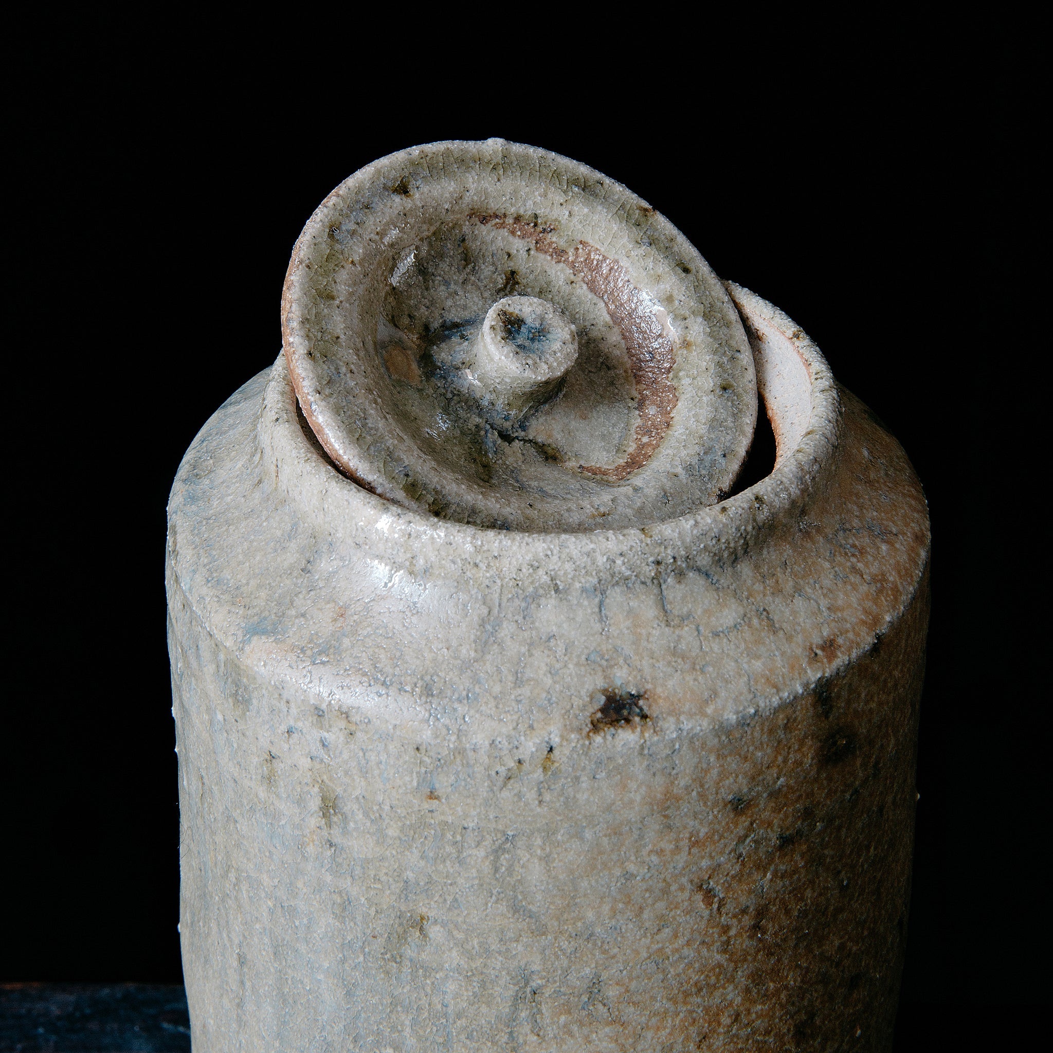 Wheel Thrown Lidded Jar No.121/23 - huba.studio