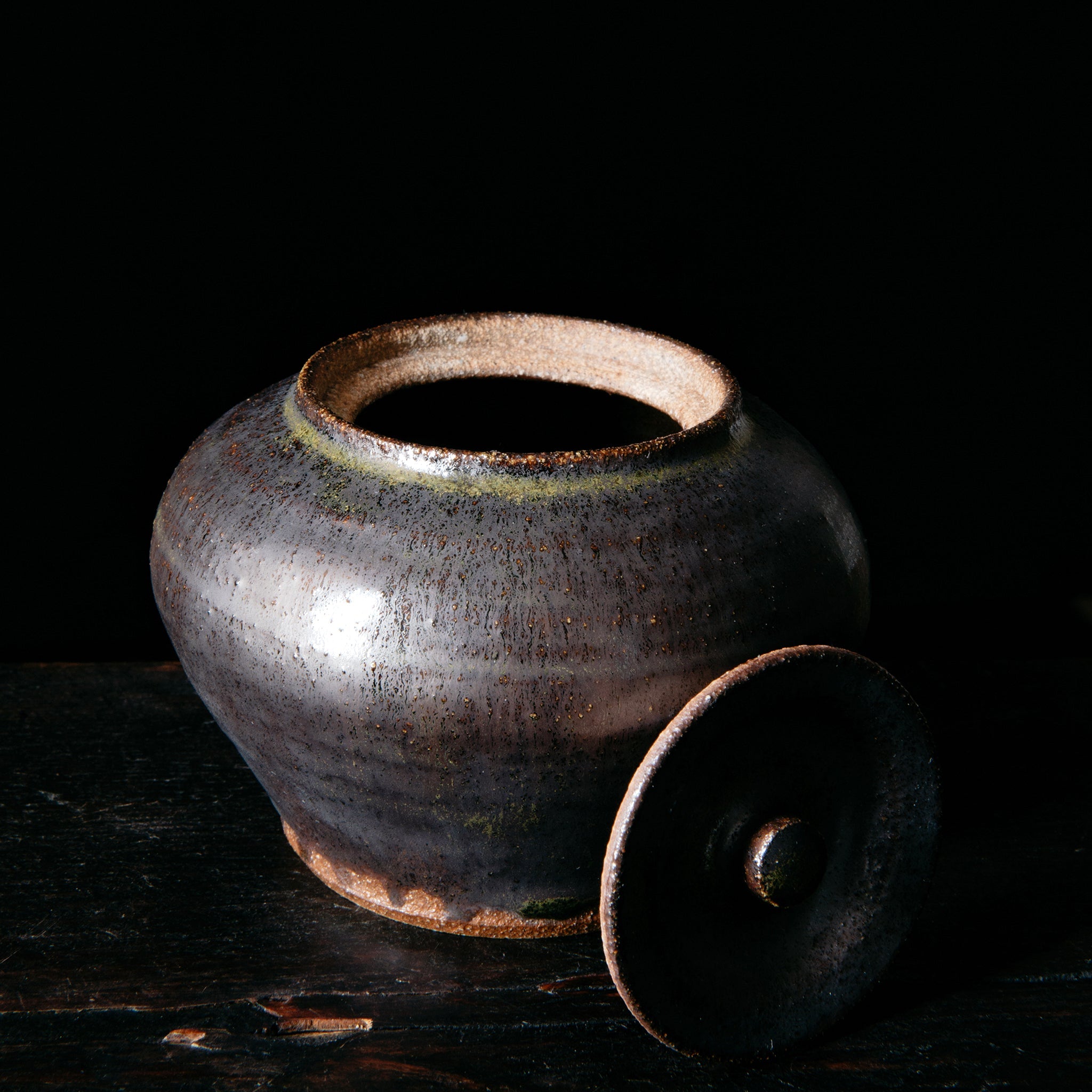 Wheel Thrown Lidded Jar No.93/23 - huba.studio