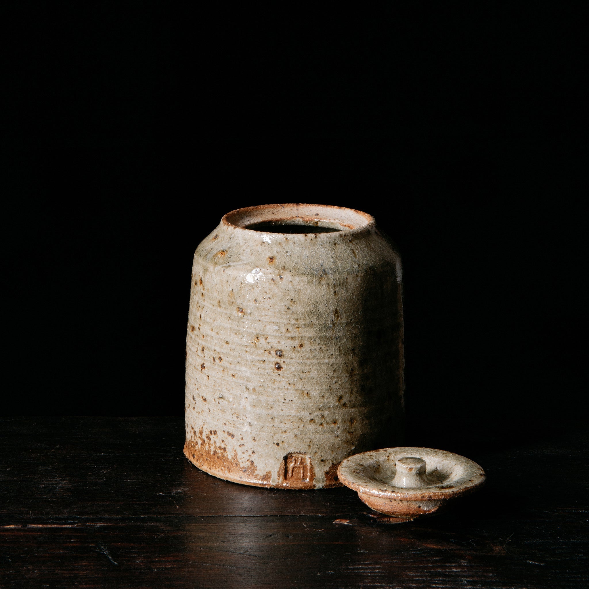 Wheel Thrown Lidded Jar No.98/23 - huba.studio