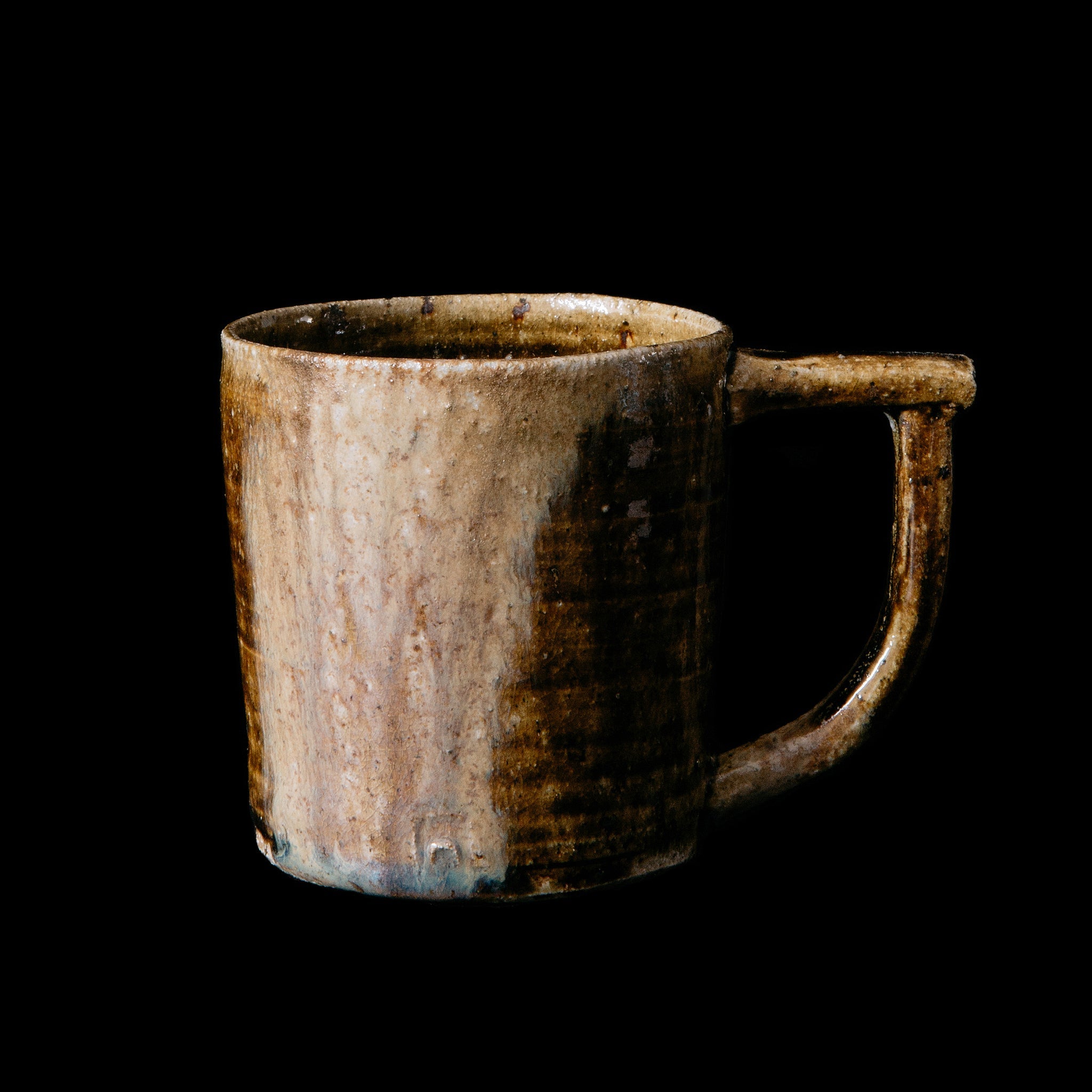 Wheel Thrown Mug No.106/24 - huba.studio