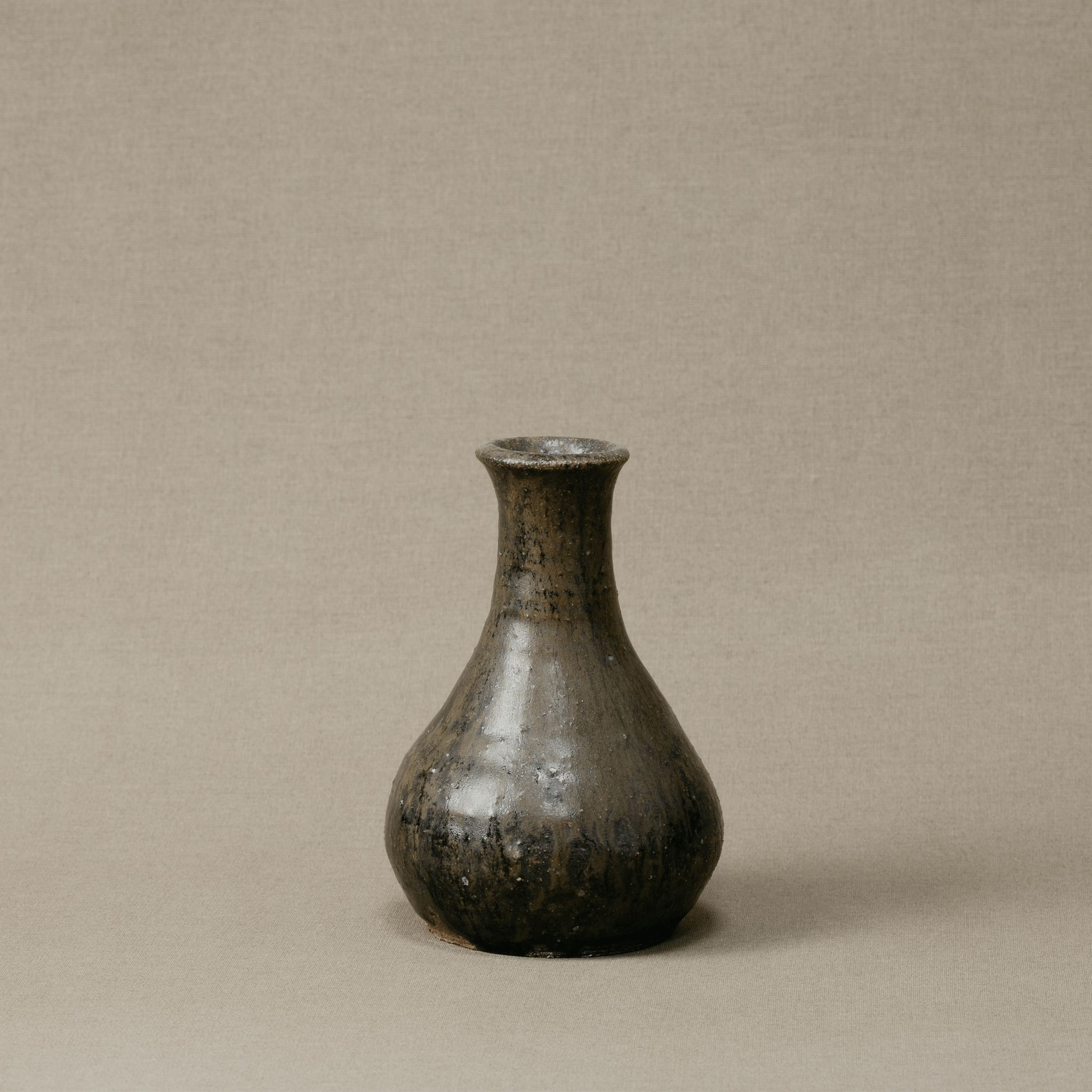 Wheel Thrown Tokkuri Bottle No.121/24 - huba.studio