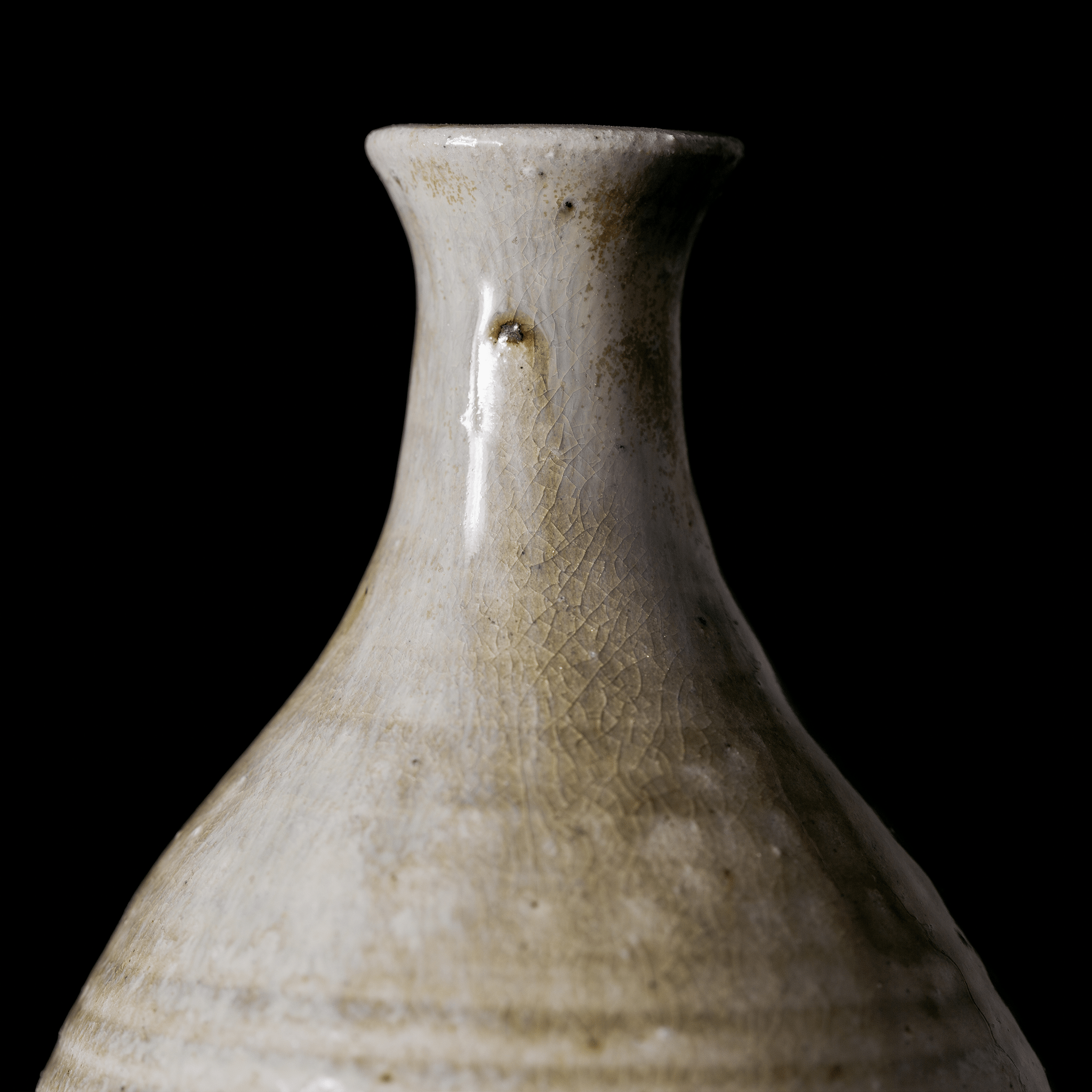 Wheel Thrown Tokkuri Bottle No.123/24 - huba.studio