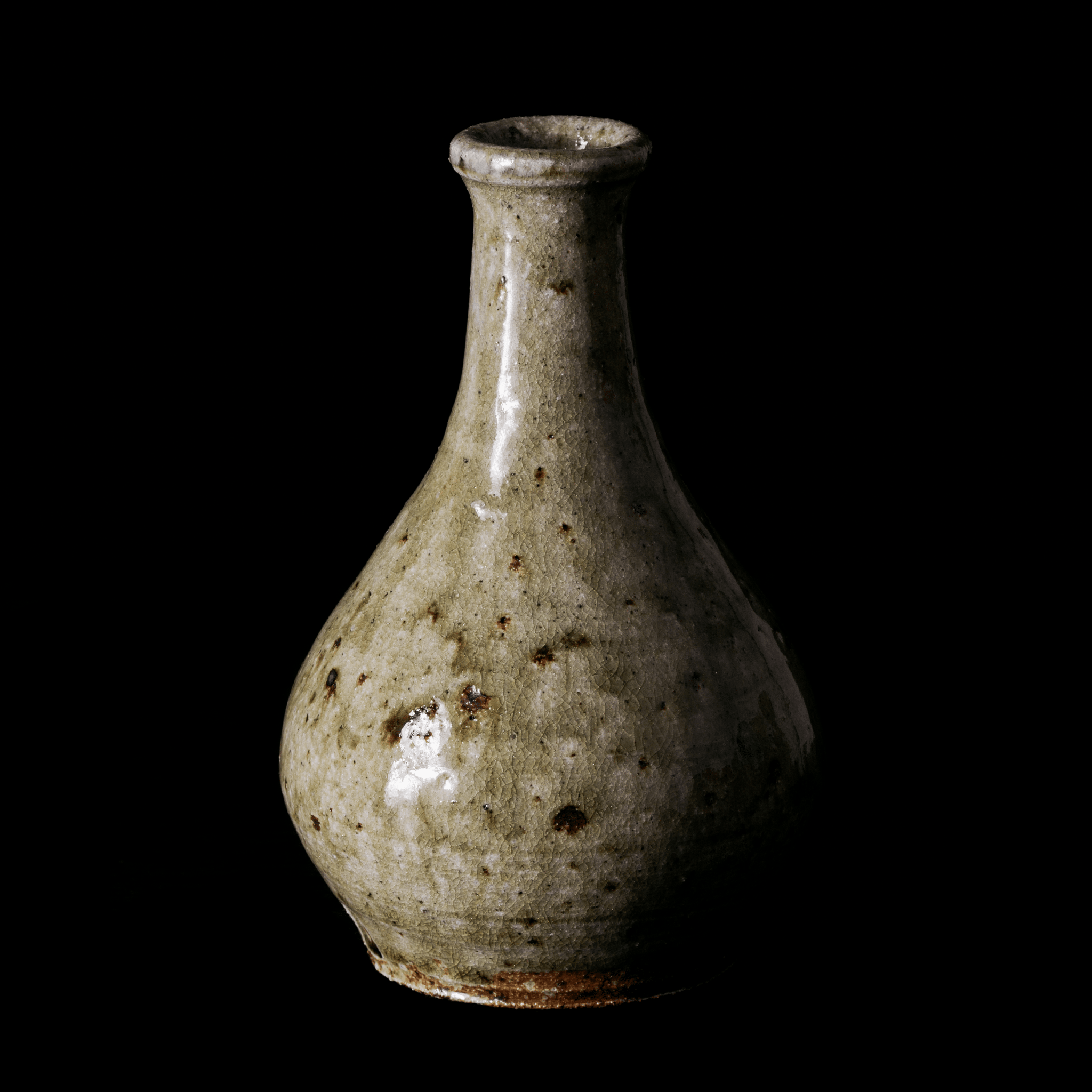 Wheel Thrown Tokkuri Bottle No.124/24 - huba.studio