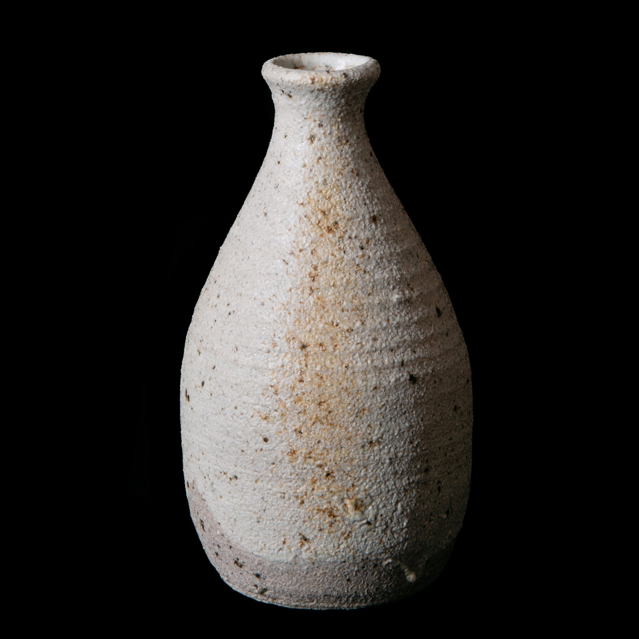 Wheel Thrown Vase No.112/23 - huba.studio