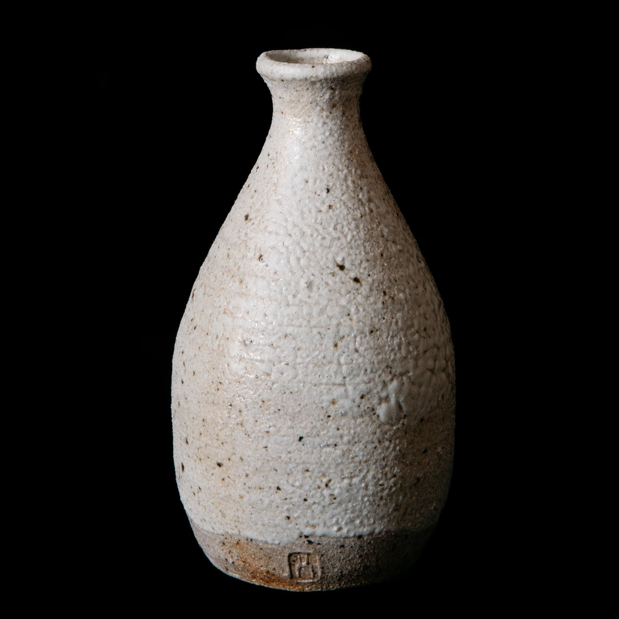 Wheel Thrown Vase No.112/23 - huba.studio