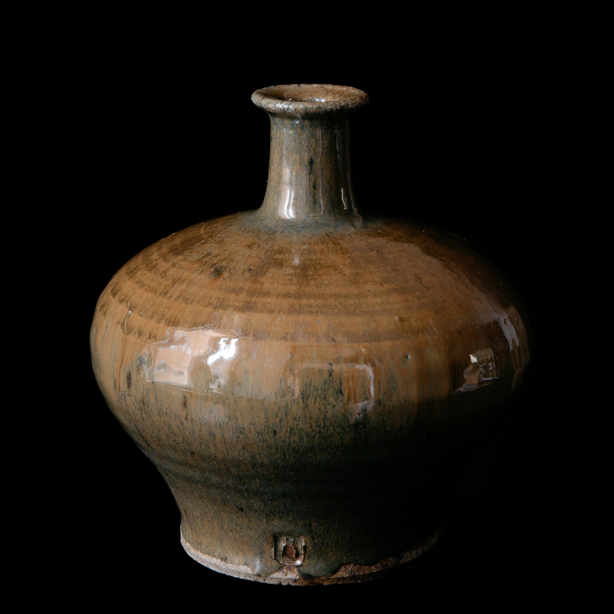 Wheel Thrown Vase No.115.23 - huba.studio
